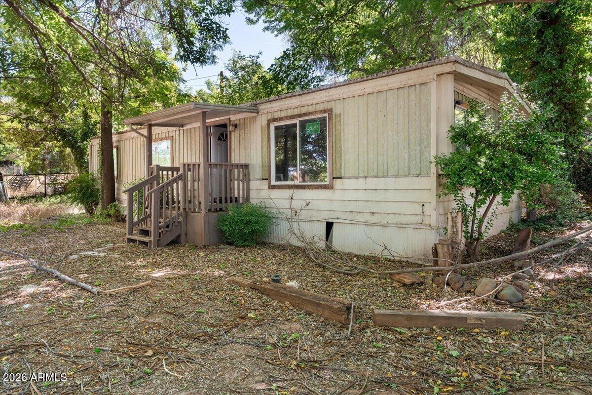 under 5 acres - Residential