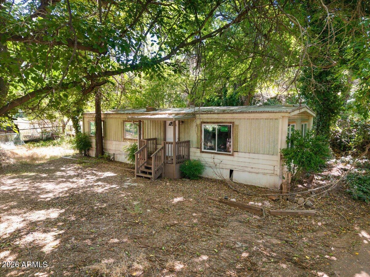 under 5 acres - Residential
