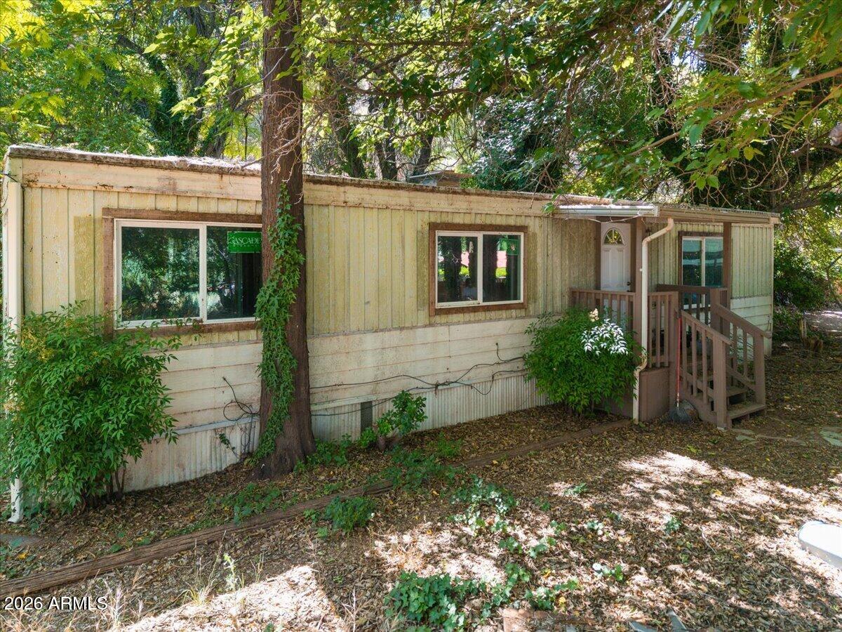 under 5 acres - Residential