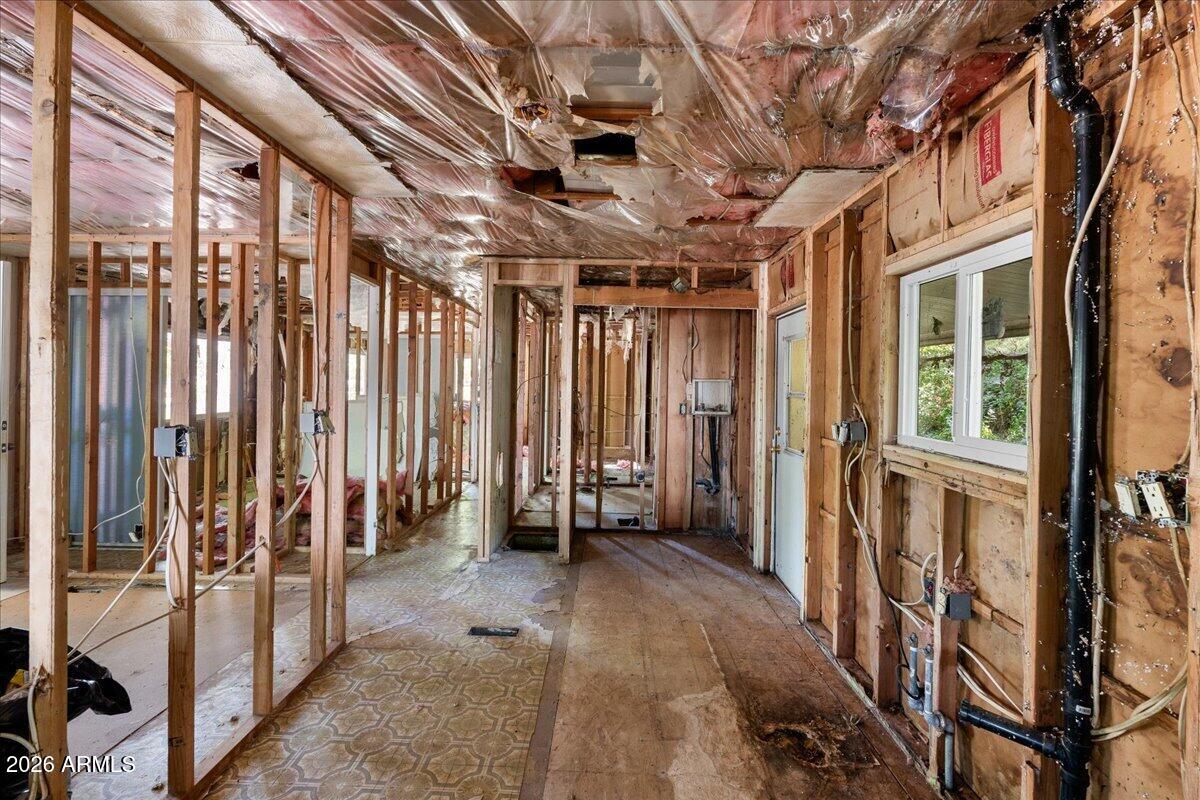 under 5 acres - Residential