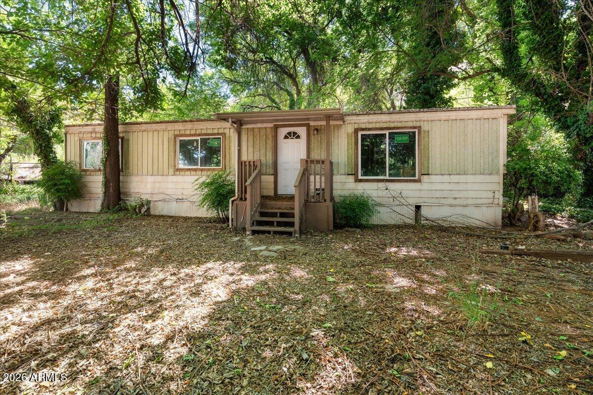 under 5 acres - Residential