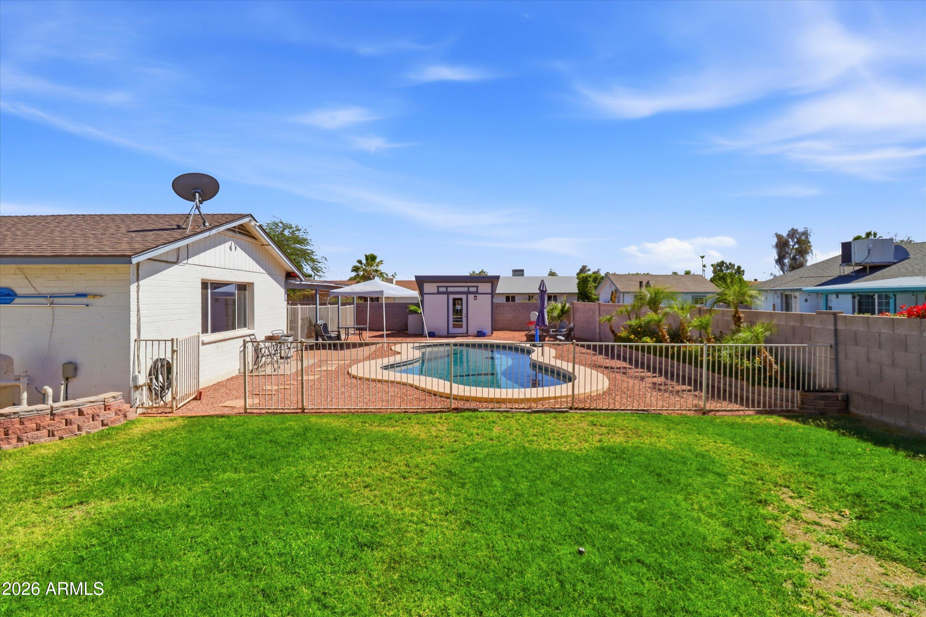 GREEN MEADOWS NO. 3 - Residential