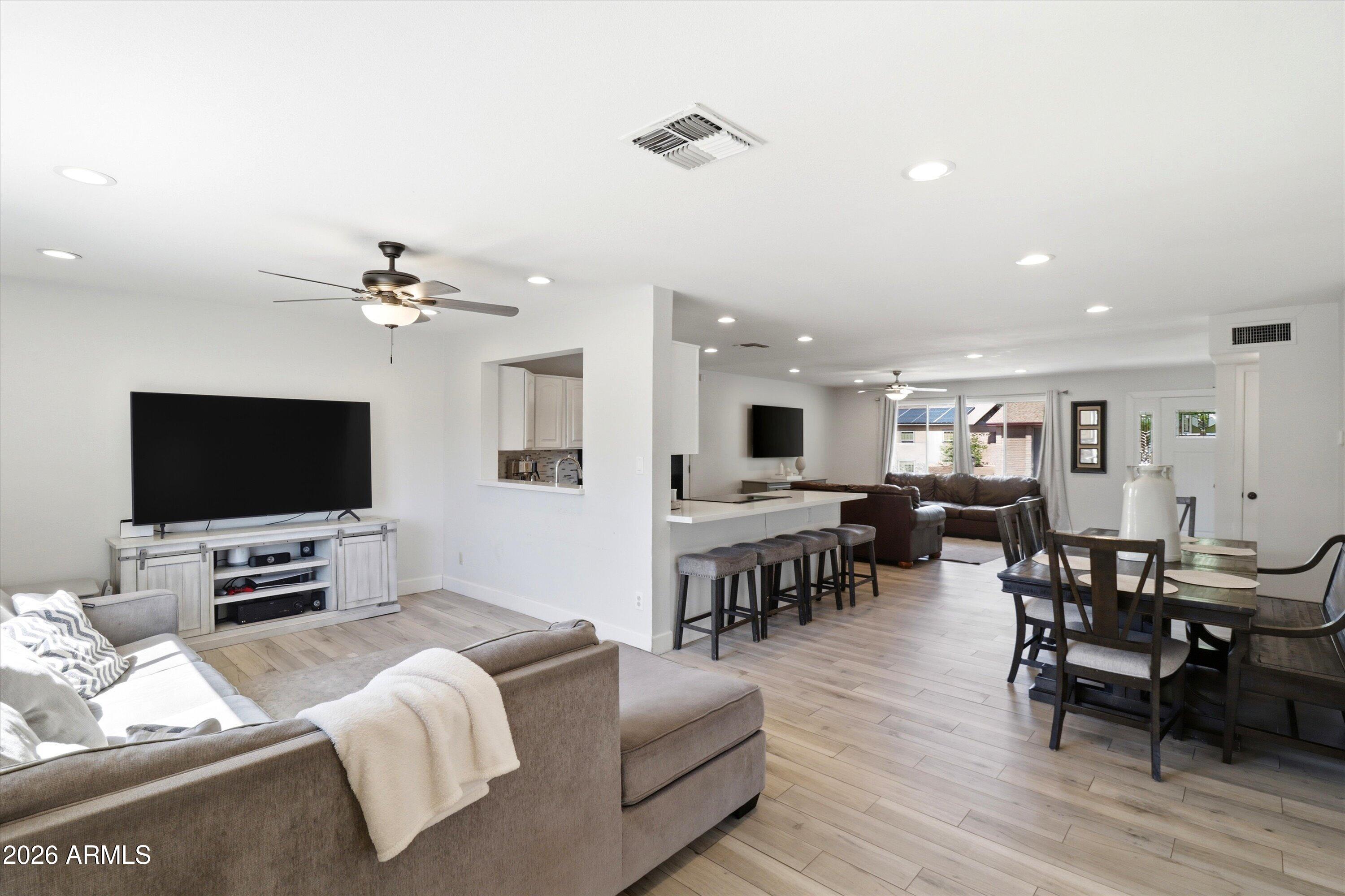 GREEN MEADOWS NO. 3 - Residential