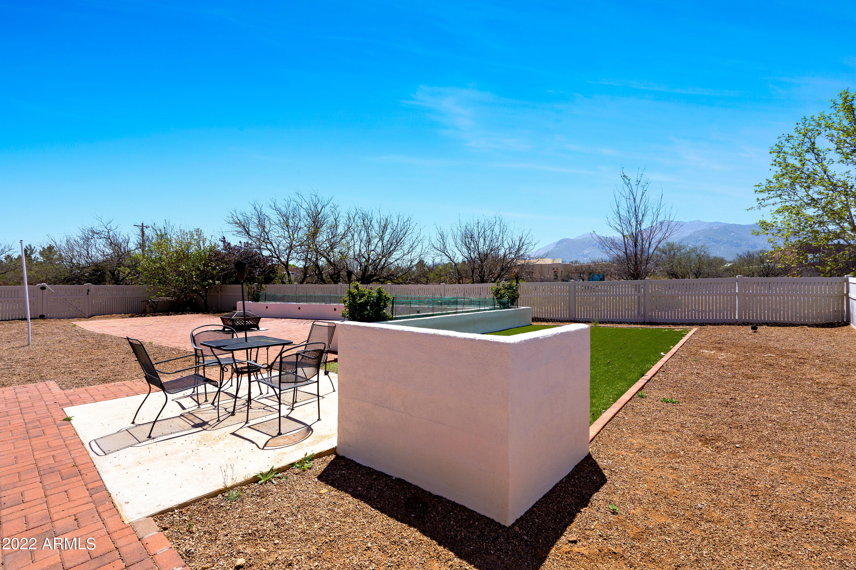 MOUNTAIN SHADOWS PHASE F - Residential