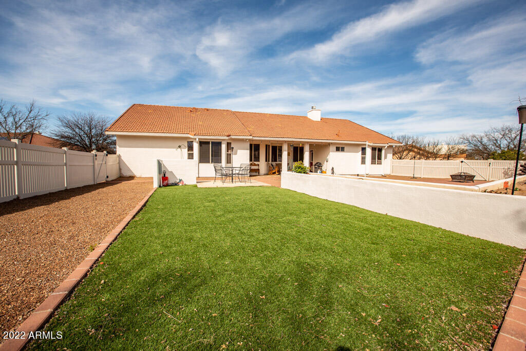 MOUNTAIN SHADOWS PHASE F - Residential