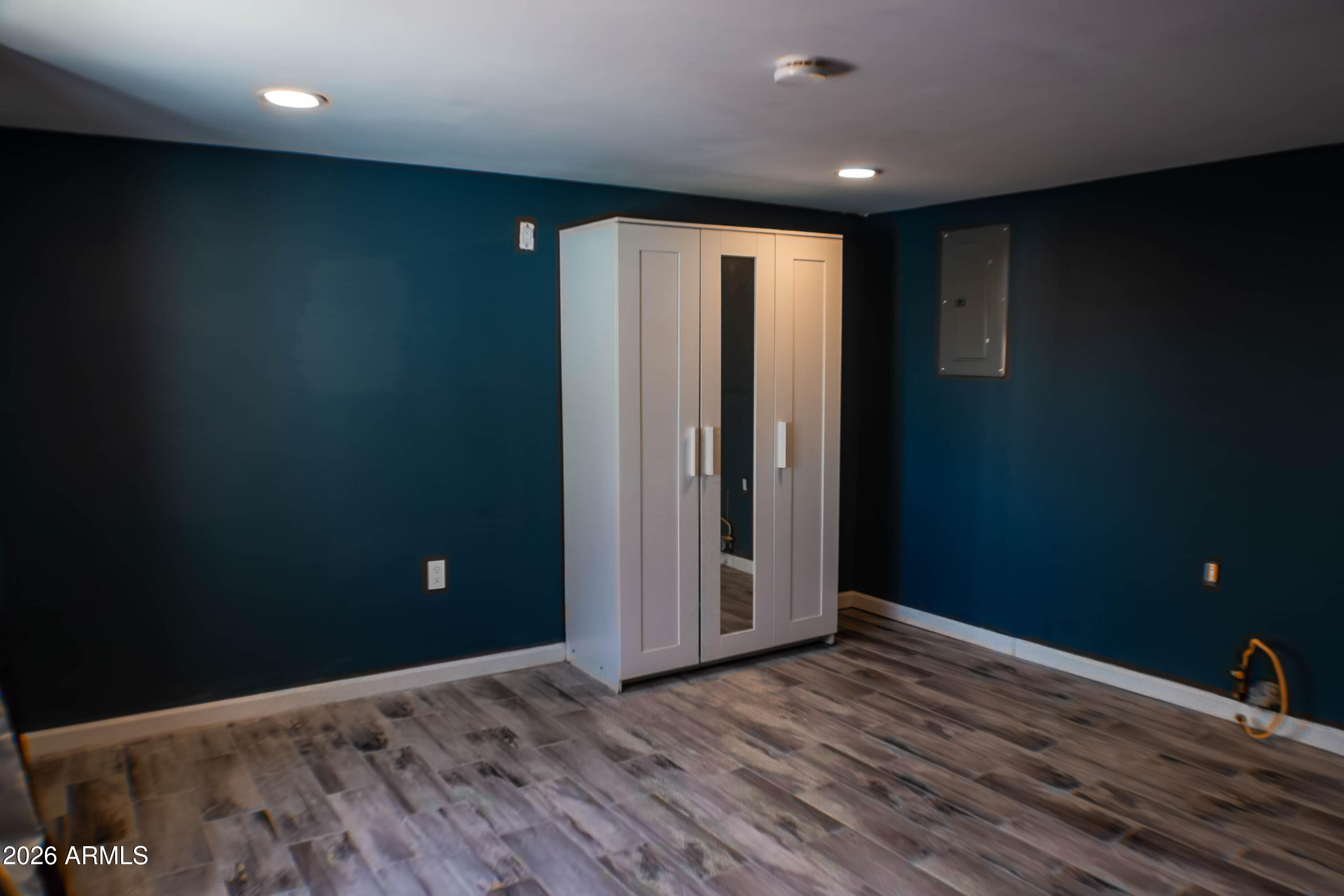 EMERALD TERRACE - Residential