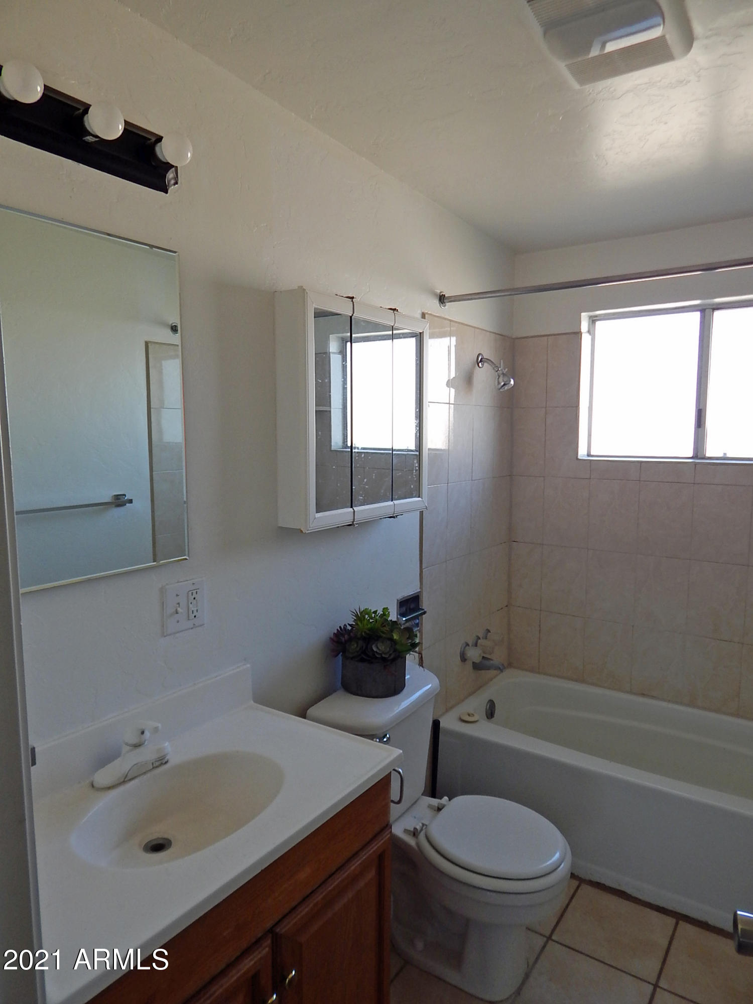 HUACHUCA TERRACE - Residential