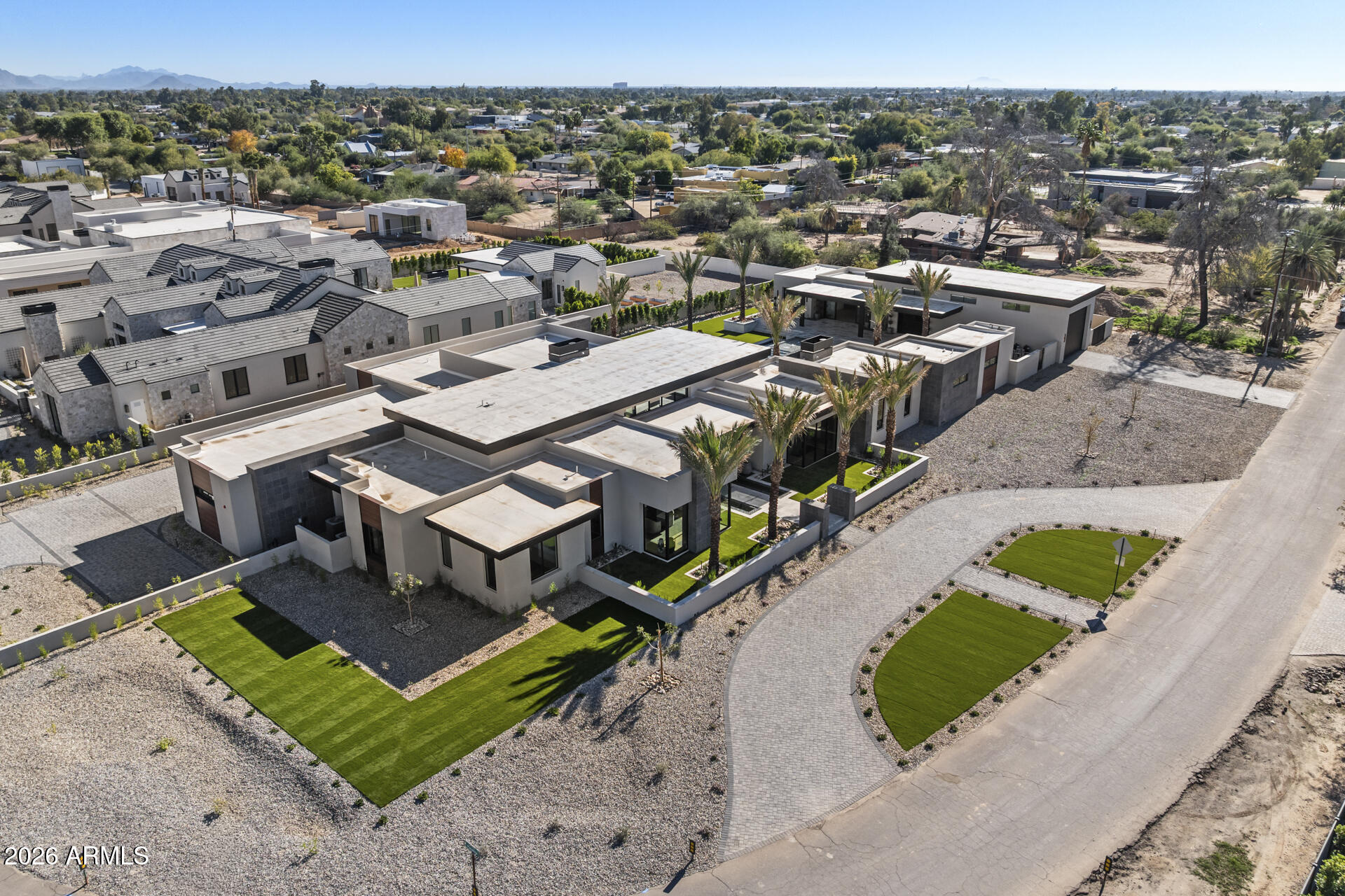 DESERT ESTATES UNIT 1 LOT 20 - Residential