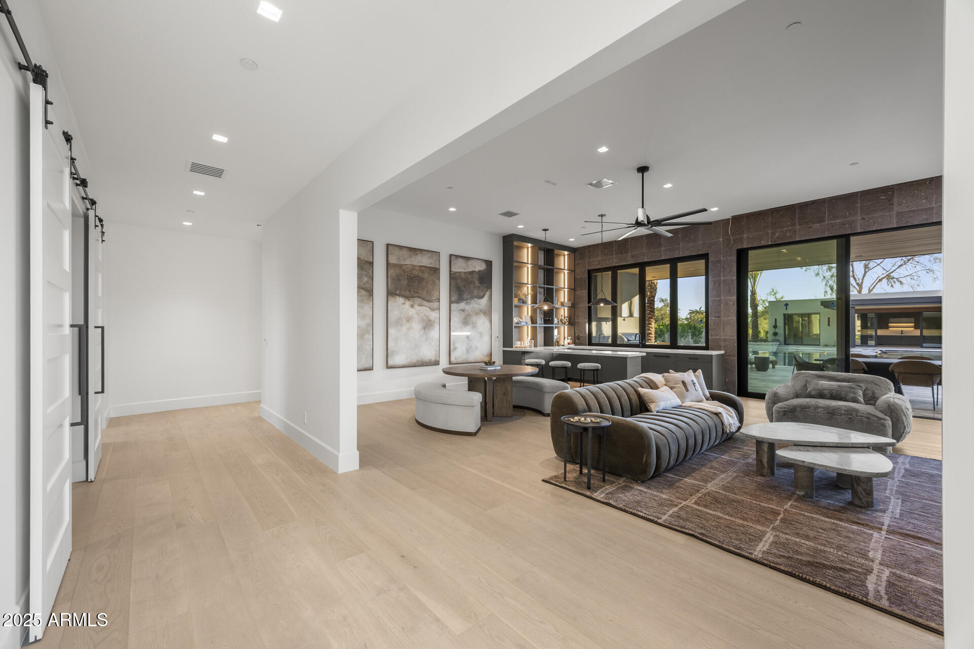 DESERT ESTATES UNIT 1 LOT 20 - Residential