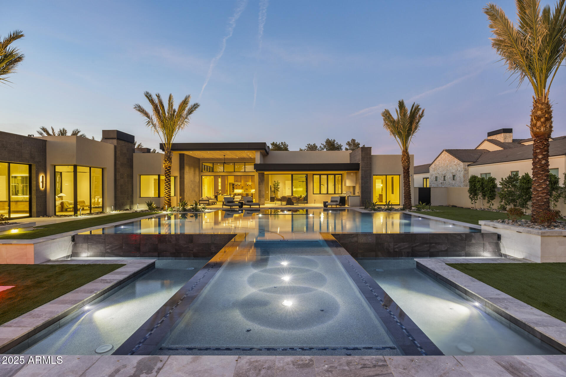 DESERT ESTATES UNIT 1 LOT 20 - Residential