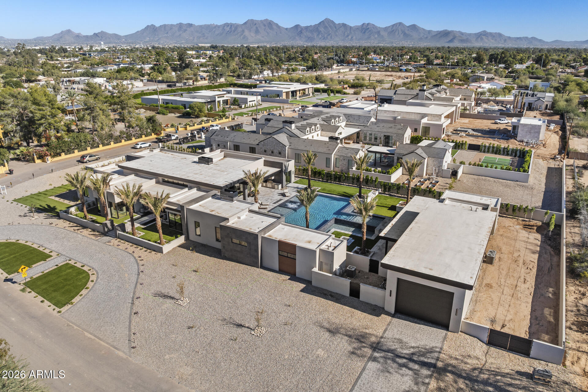 DESERT ESTATES UNIT 1 LOT 20 - Residential