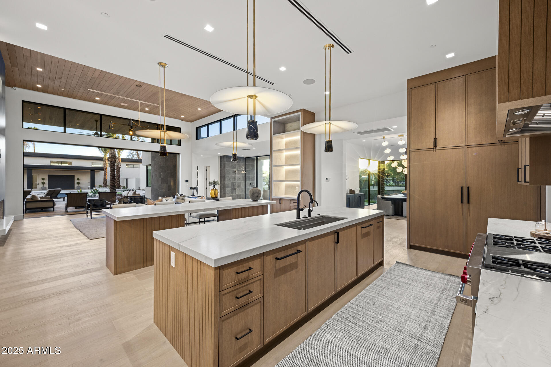 DESERT ESTATES UNIT 1 LOT 20 - Residential