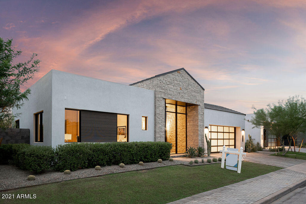 RITZ-CARLTON PARCEL B - Residential