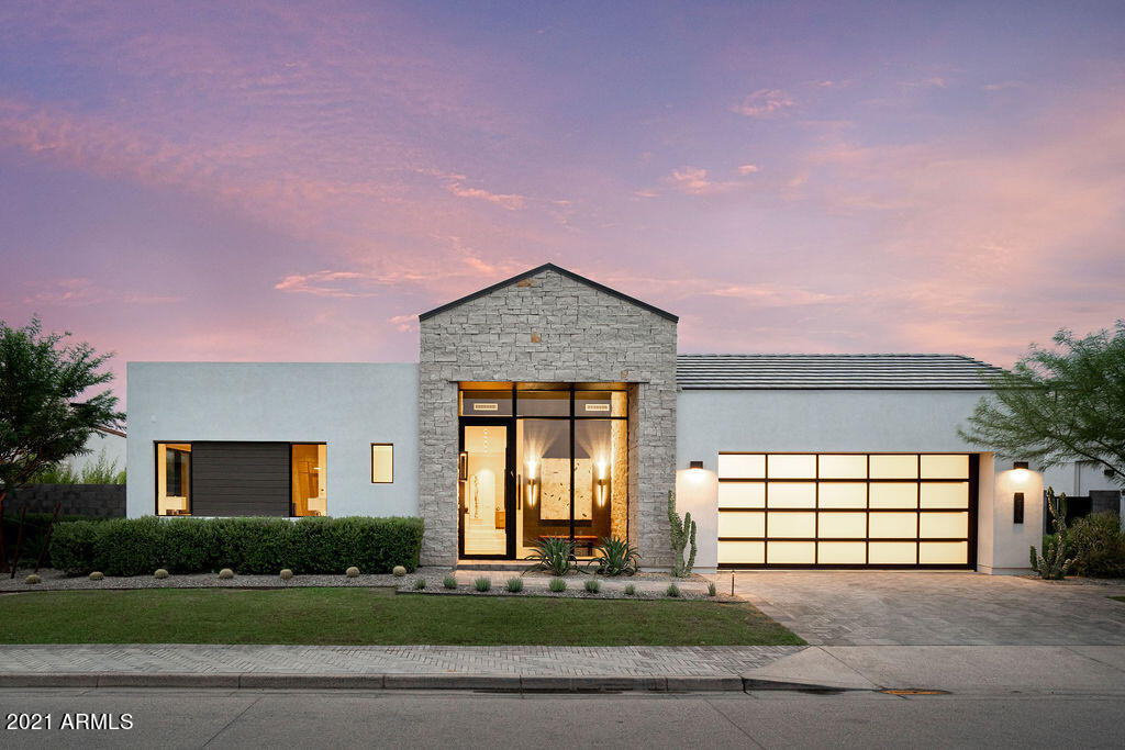 RITZ-CARLTON PARCEL B - Residential