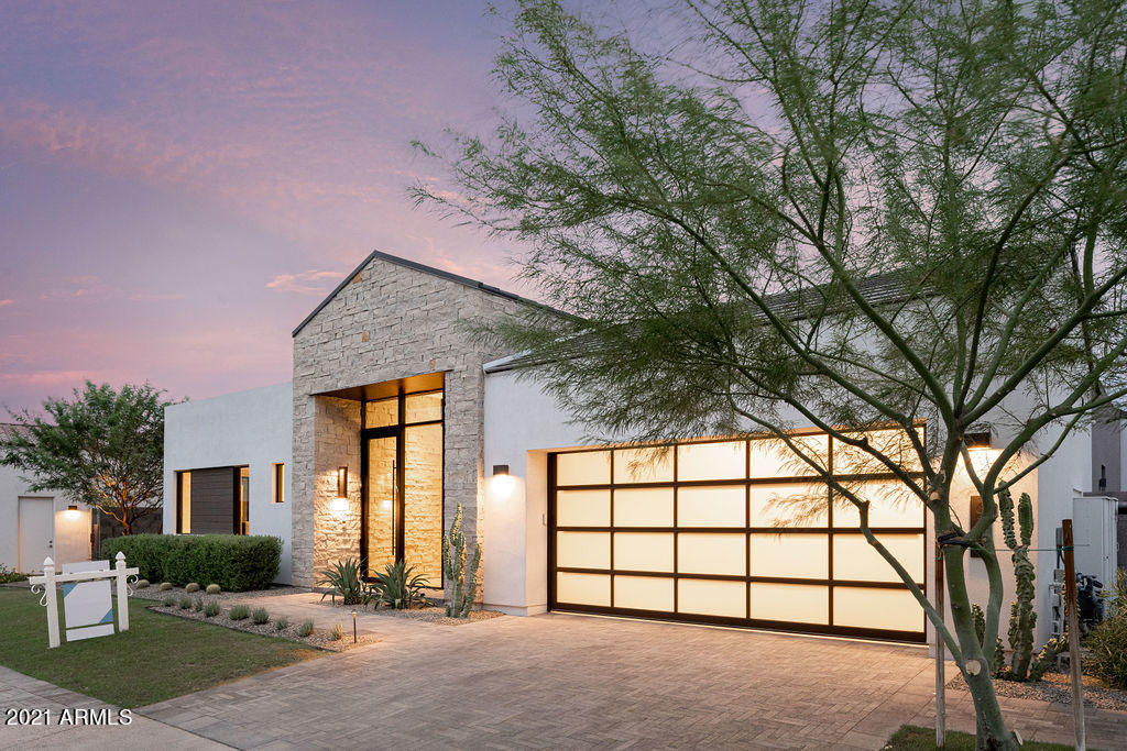 RITZ-CARLTON PARCEL B - Residential