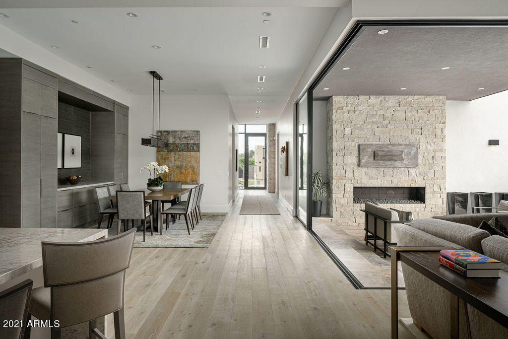RITZ-CARLTON PARCEL B - Residential