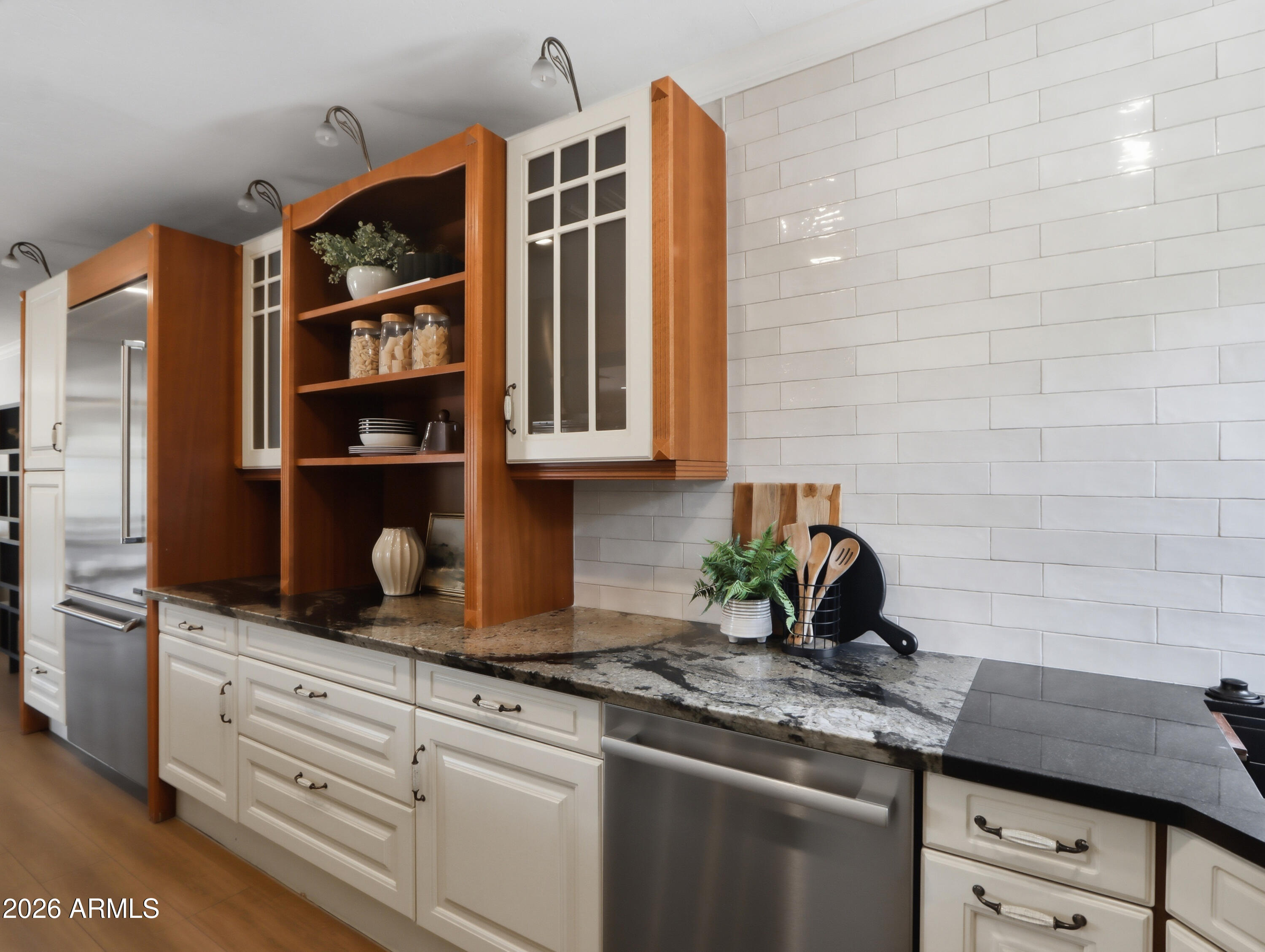 WEST ENCANTO AMD - Residential