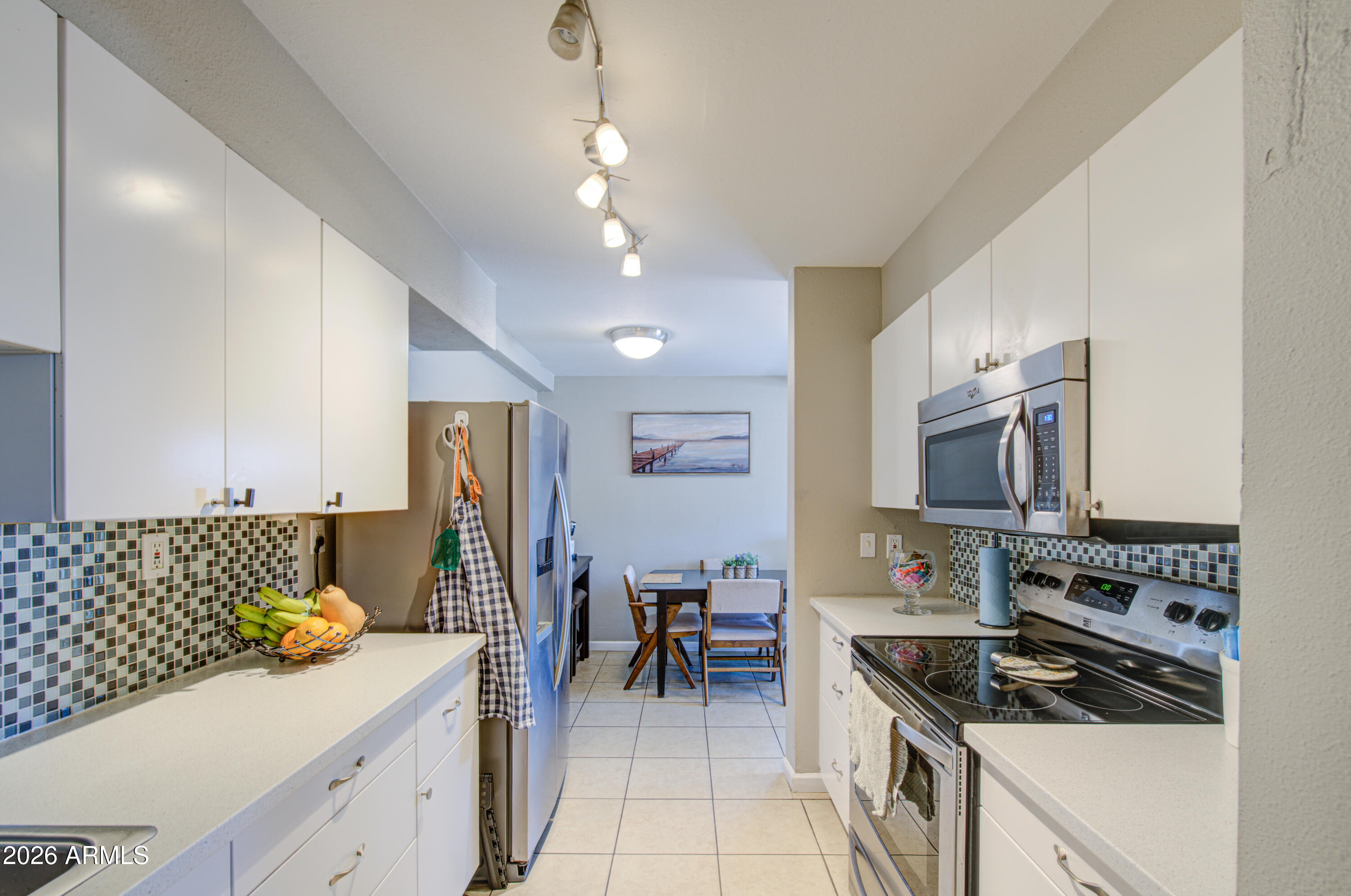 COUNTRY CLUB HEIGHTS UNIT 3 2ND AMD - Residential