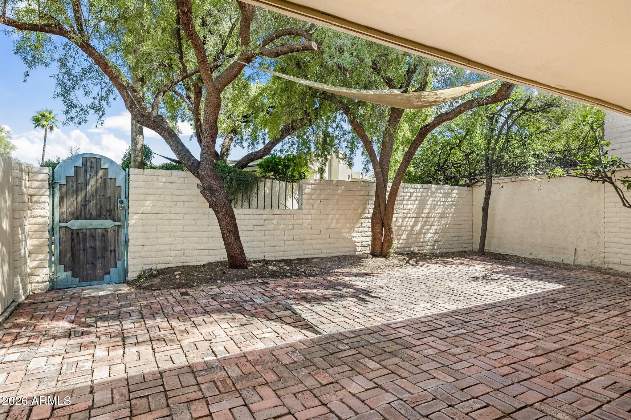 CAREFREE CASAS - Residential