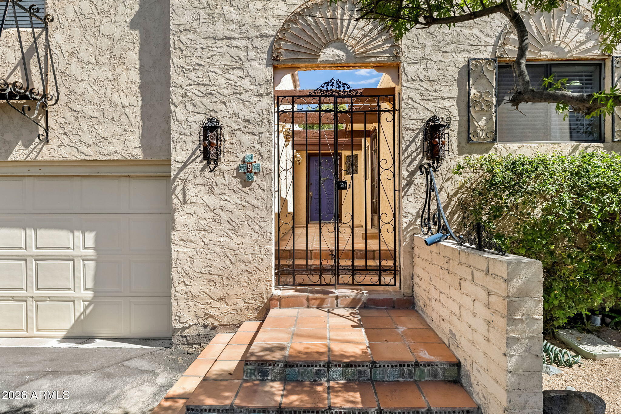 CAREFREE CASAS - Residential