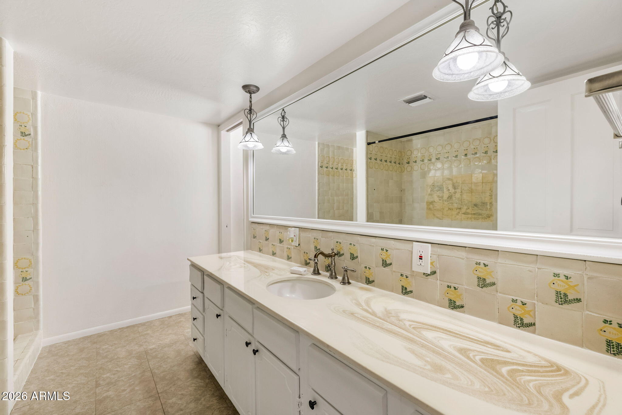 CAREFREE CASAS - Residential