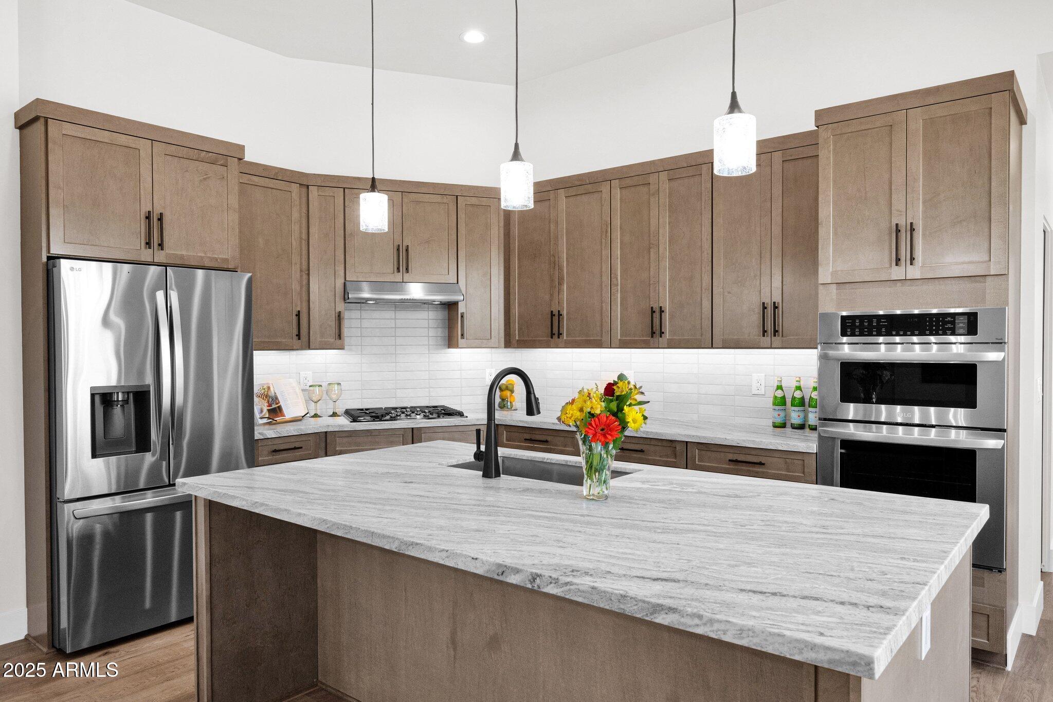 Move in Ready - New Custom - Huge Acre - 3 Car Garage - Residential