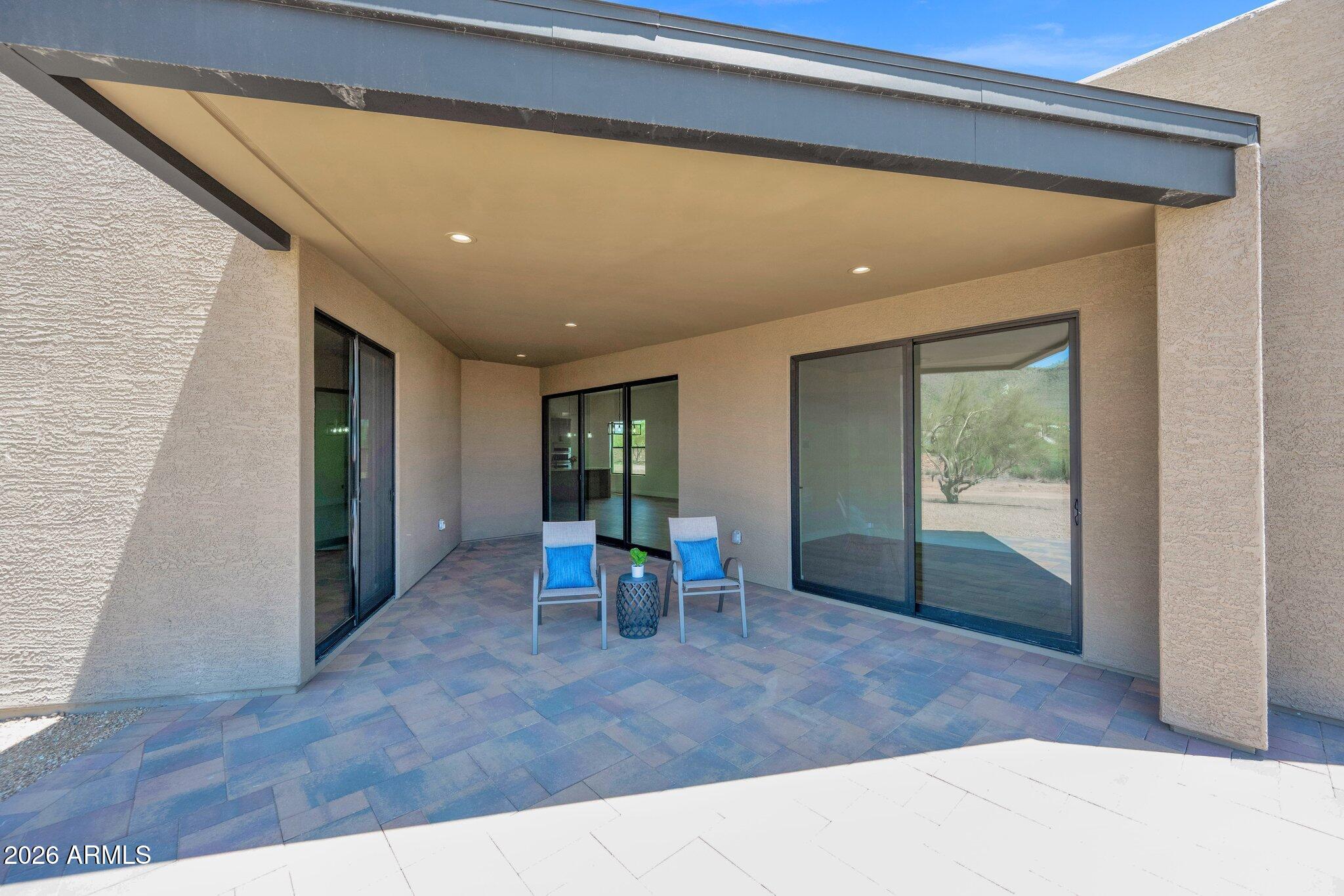 Move in Ready - New Custom - Huge Acre - 3 Car Garage - Residential