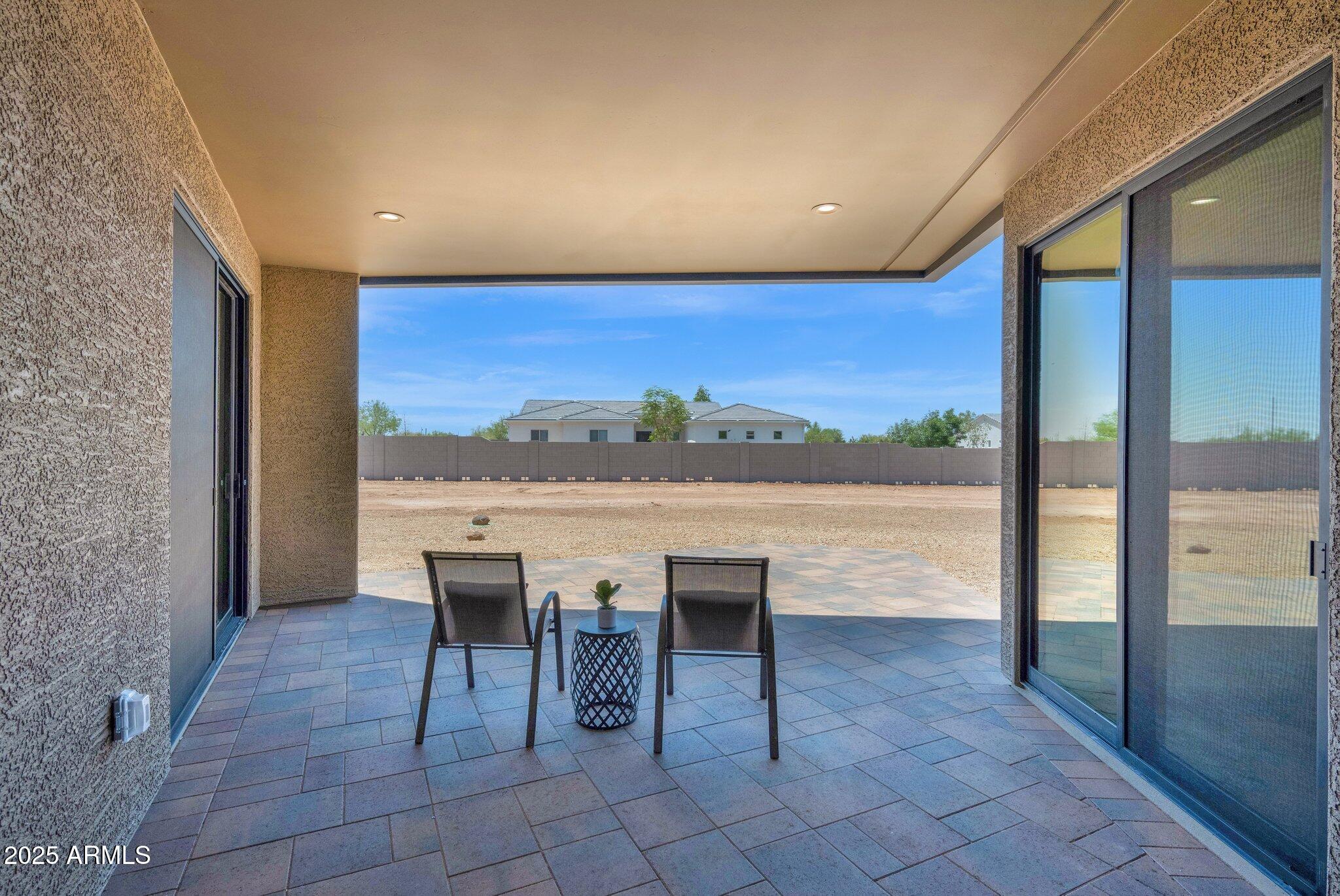 Move in Ready - New Custom - Huge Acre - 3 Car Garage - Residential
