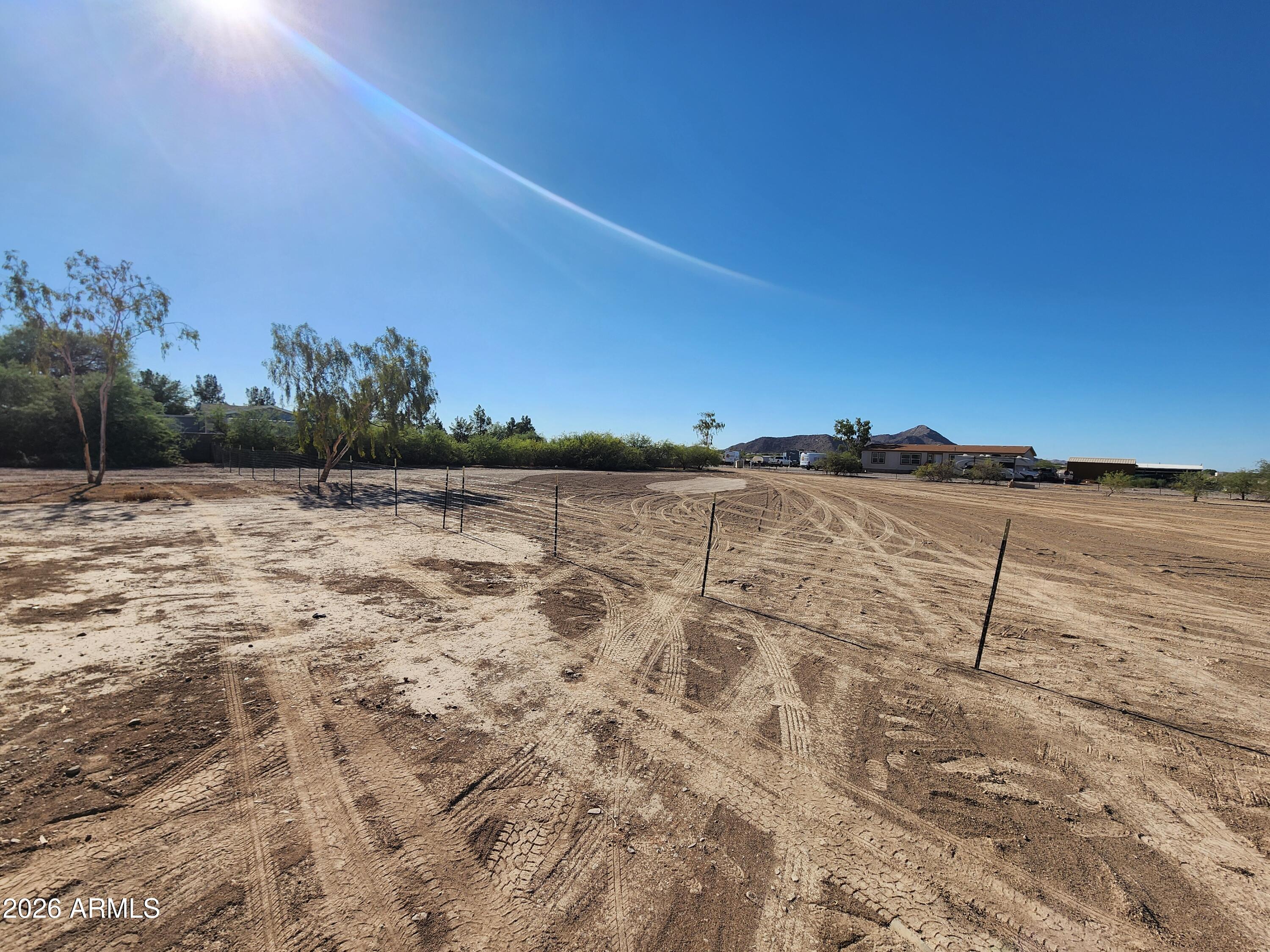 A PORTION OF THE SOUTHWEST QUARTER OF SECTION 05, - Land