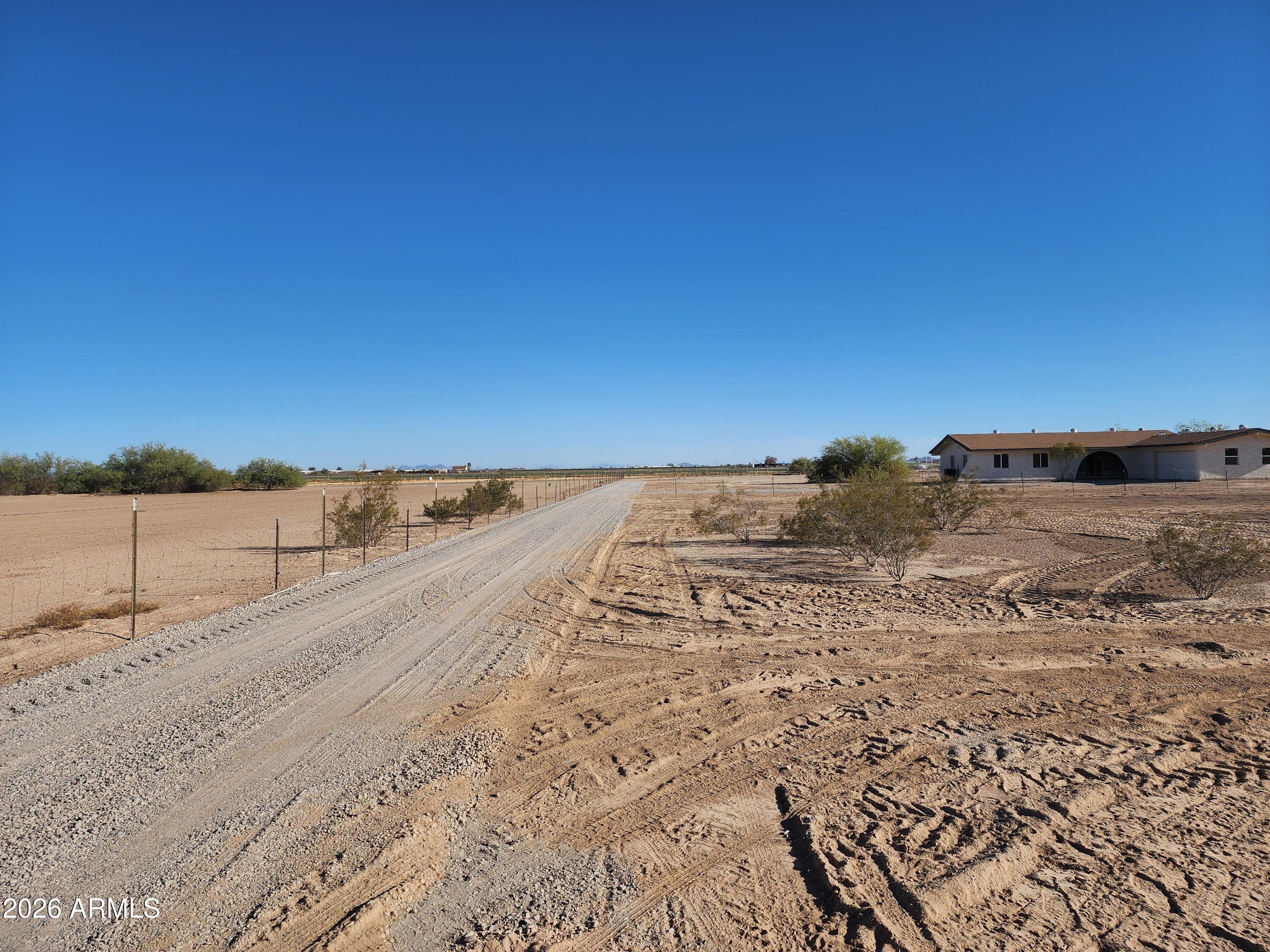 A PORTION OF THE SOUTHWEST QUARTER OF SECTION 05, - Land
