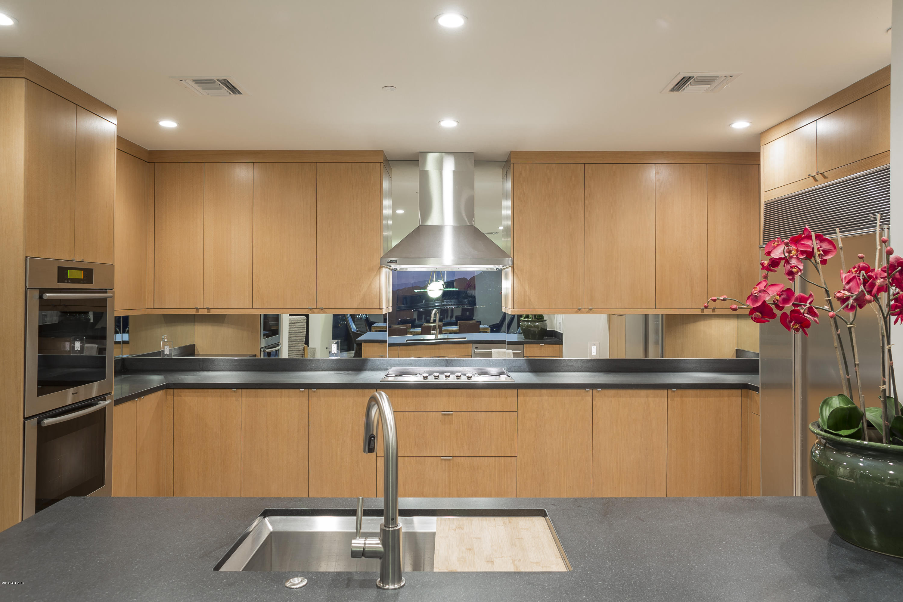 TENNIS RANCH ON CAMELBACK MCR 012435 - Residential