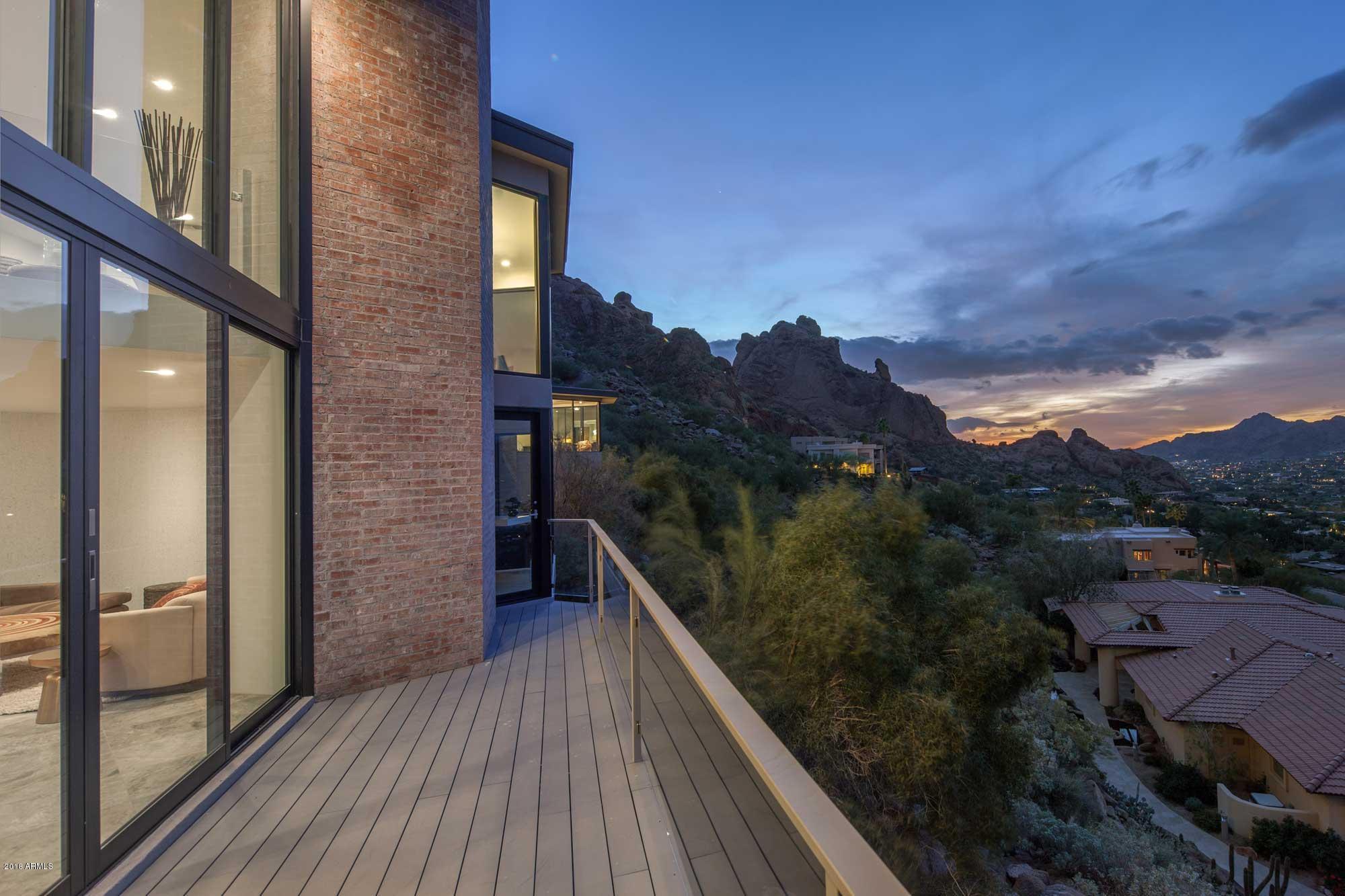 TENNIS RANCH ON CAMELBACK MCR 012435 - Residential