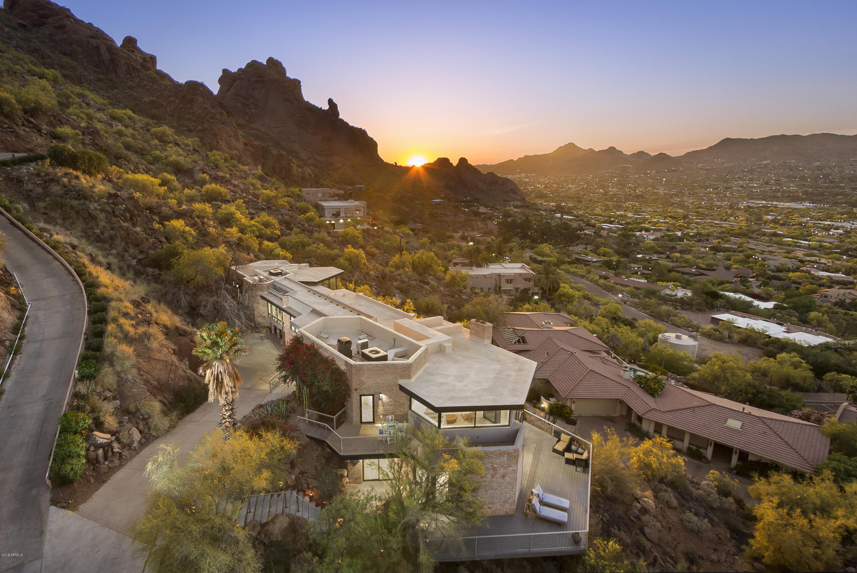 TENNIS RANCH ON CAMELBACK MCR 012435 - Residential