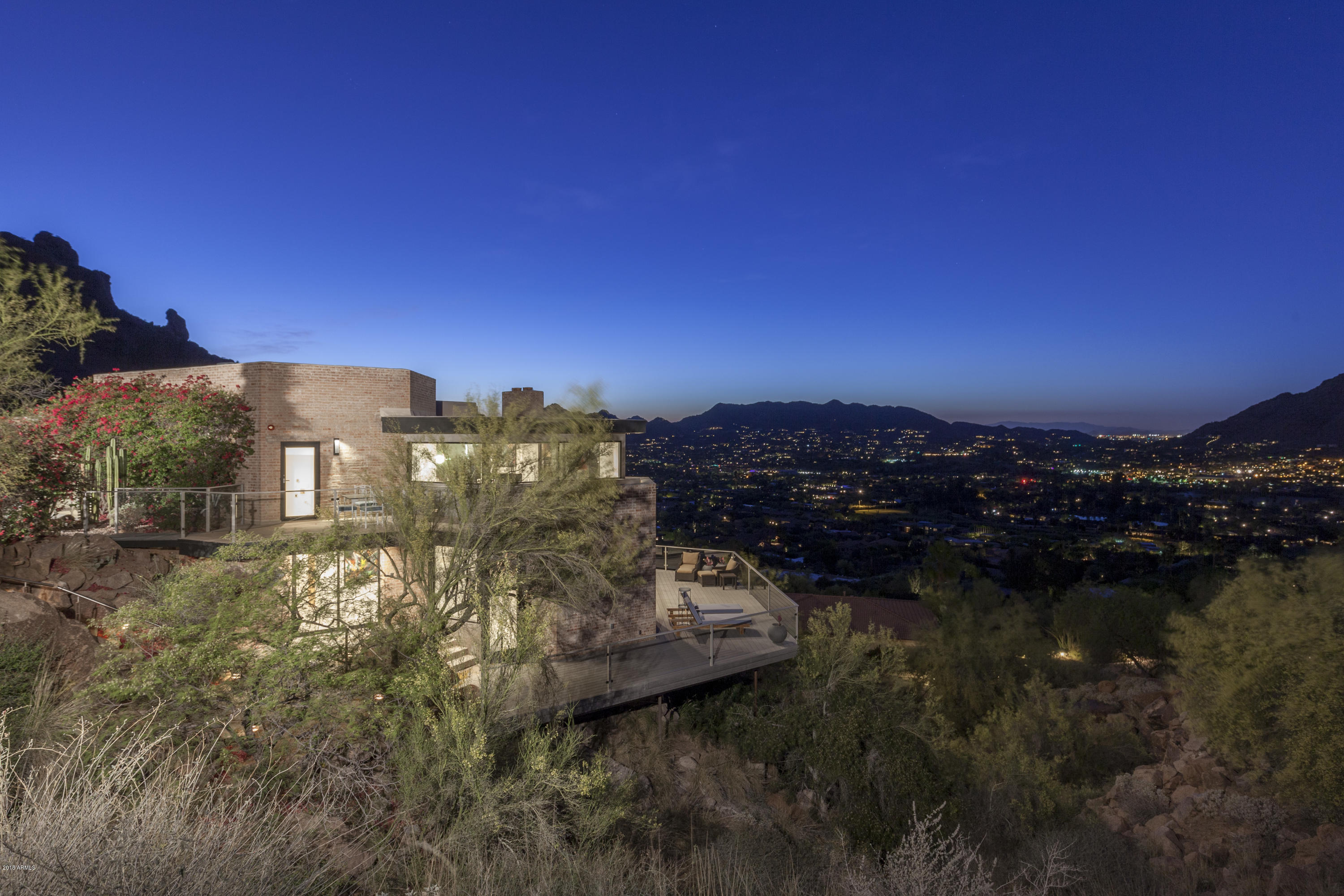 TENNIS RANCH ON CAMELBACK MCR 012435 - Residential