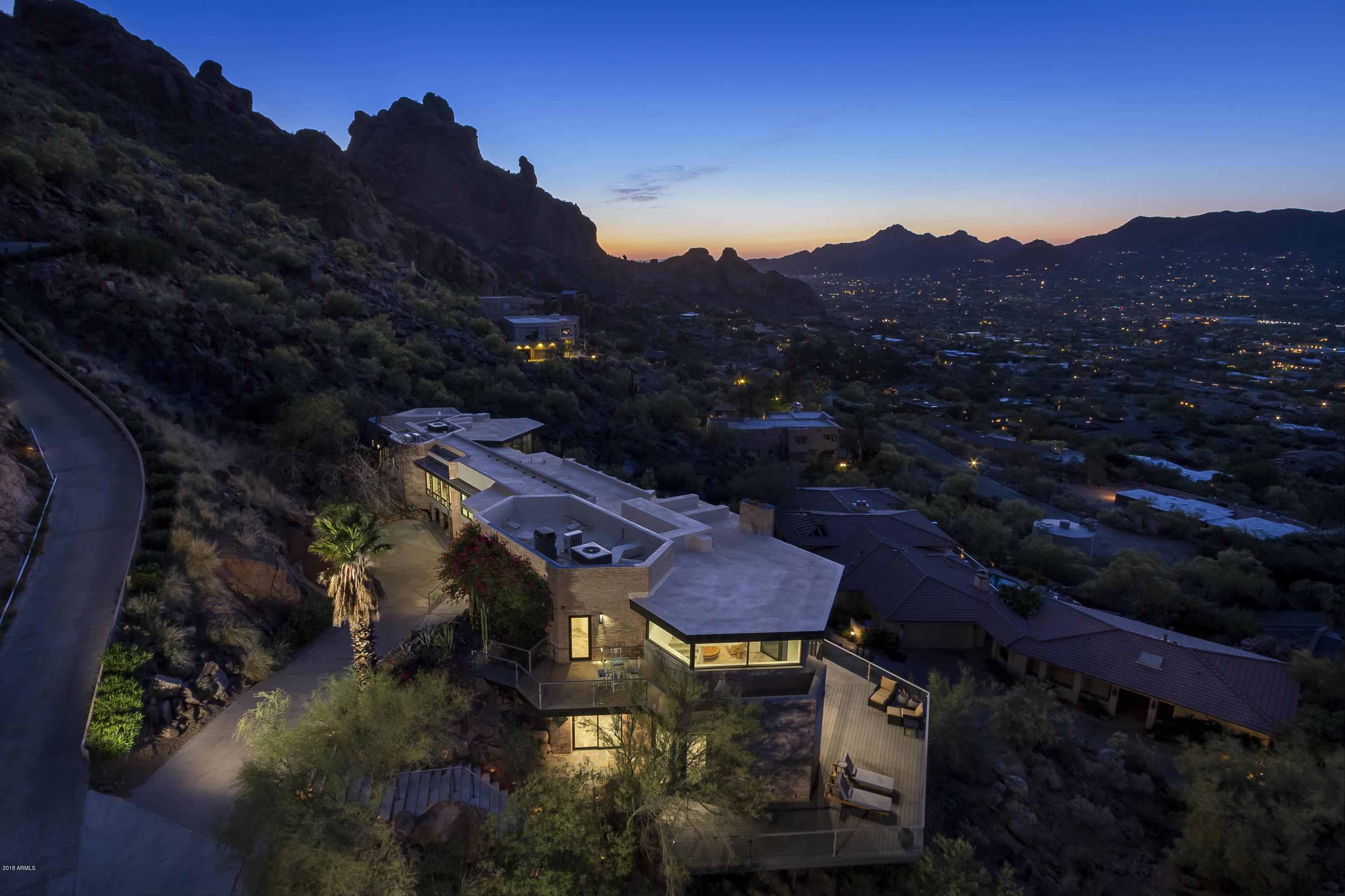 TENNIS RANCH ON CAMELBACK MCR 012435 - Residential
