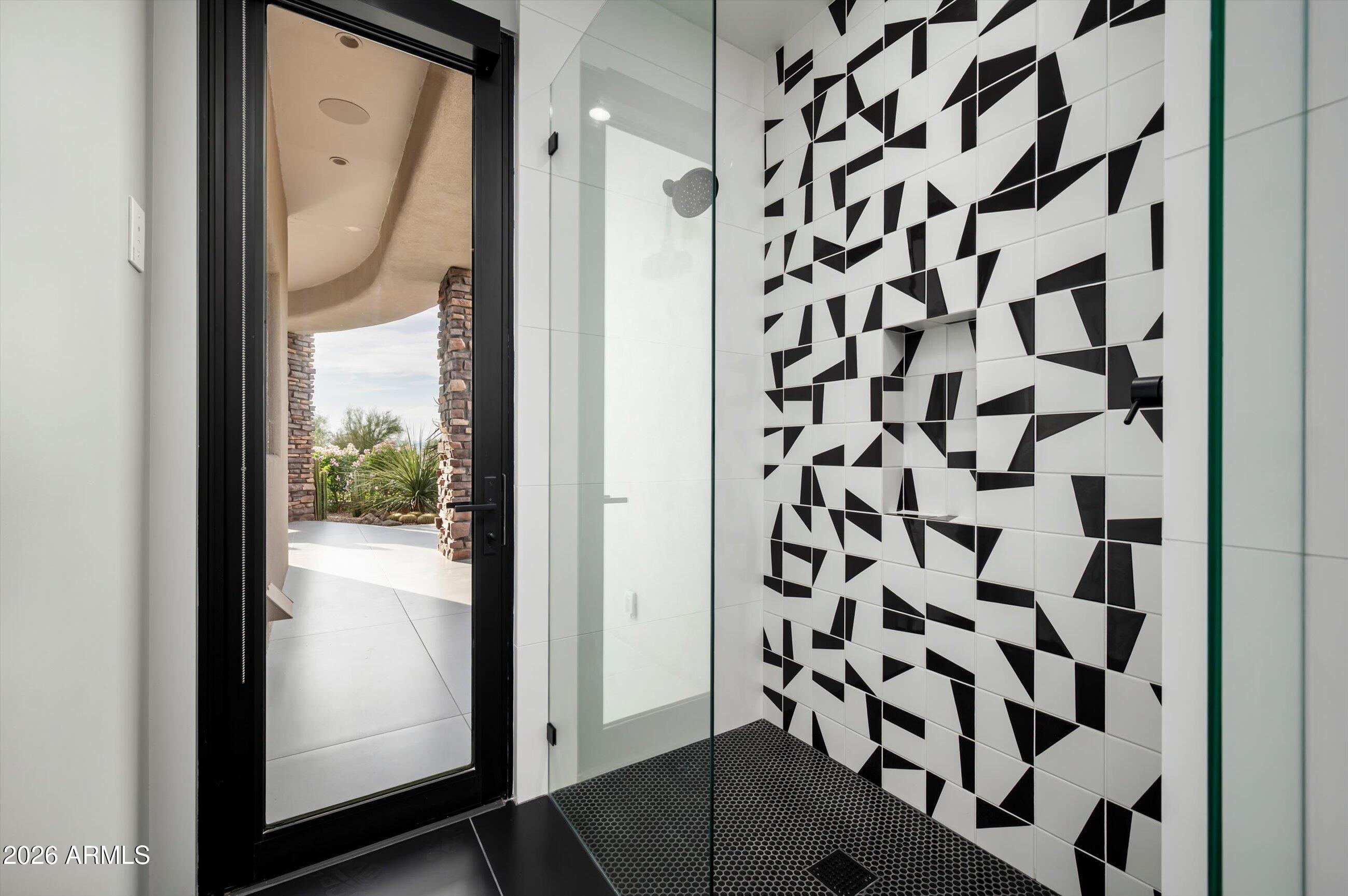 ESTANCIA - Residential