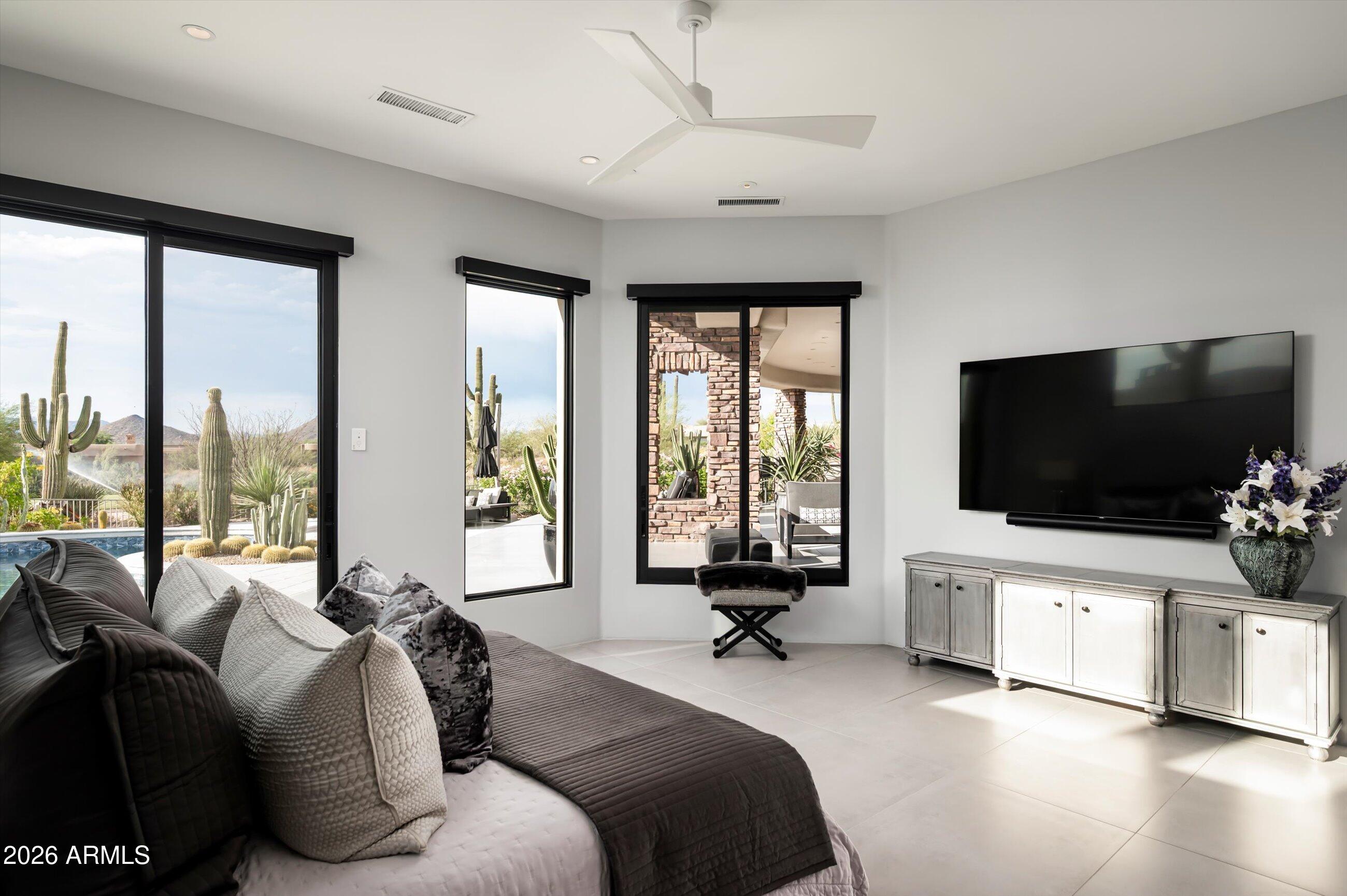 ESTANCIA - Residential