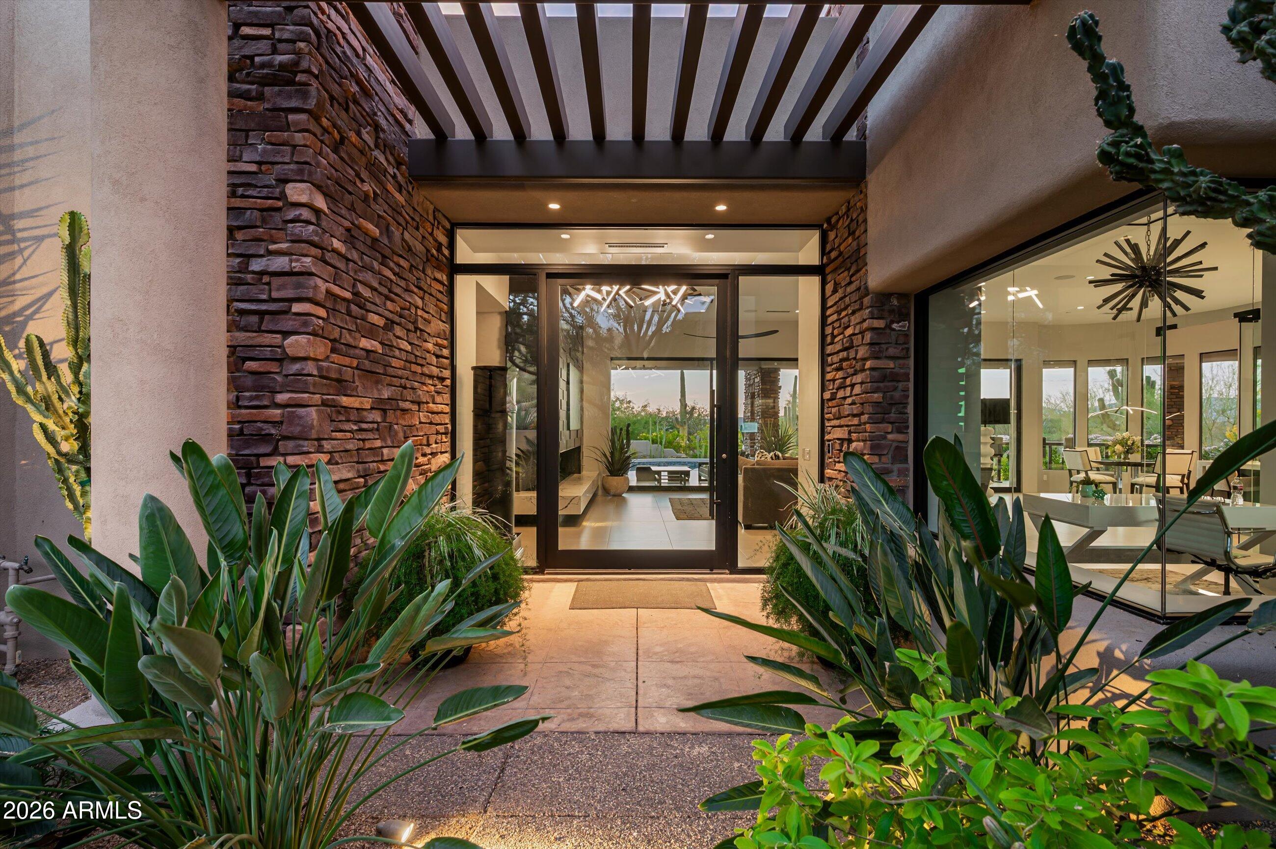 ESTANCIA - Residential