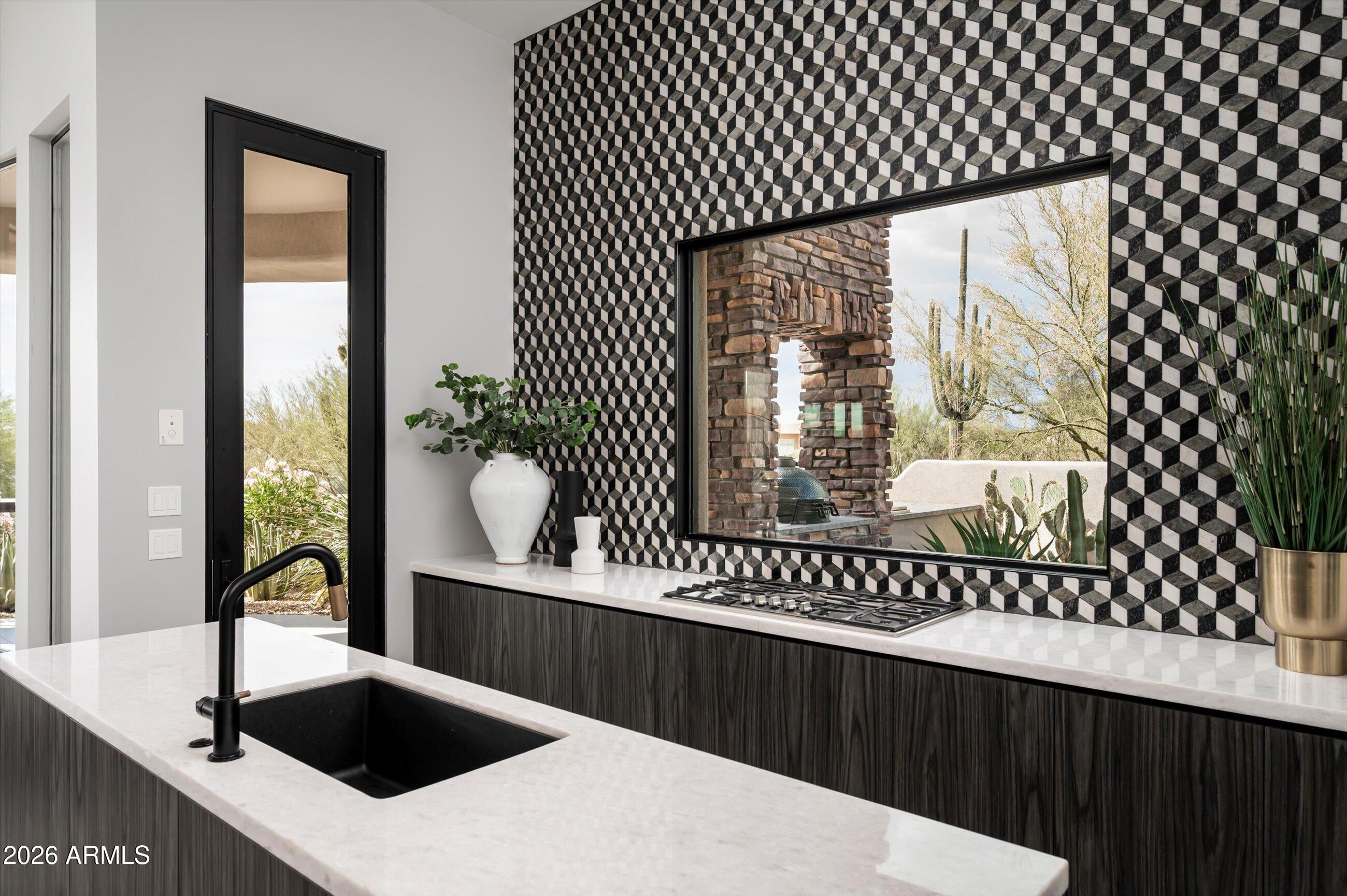 ESTANCIA - Residential