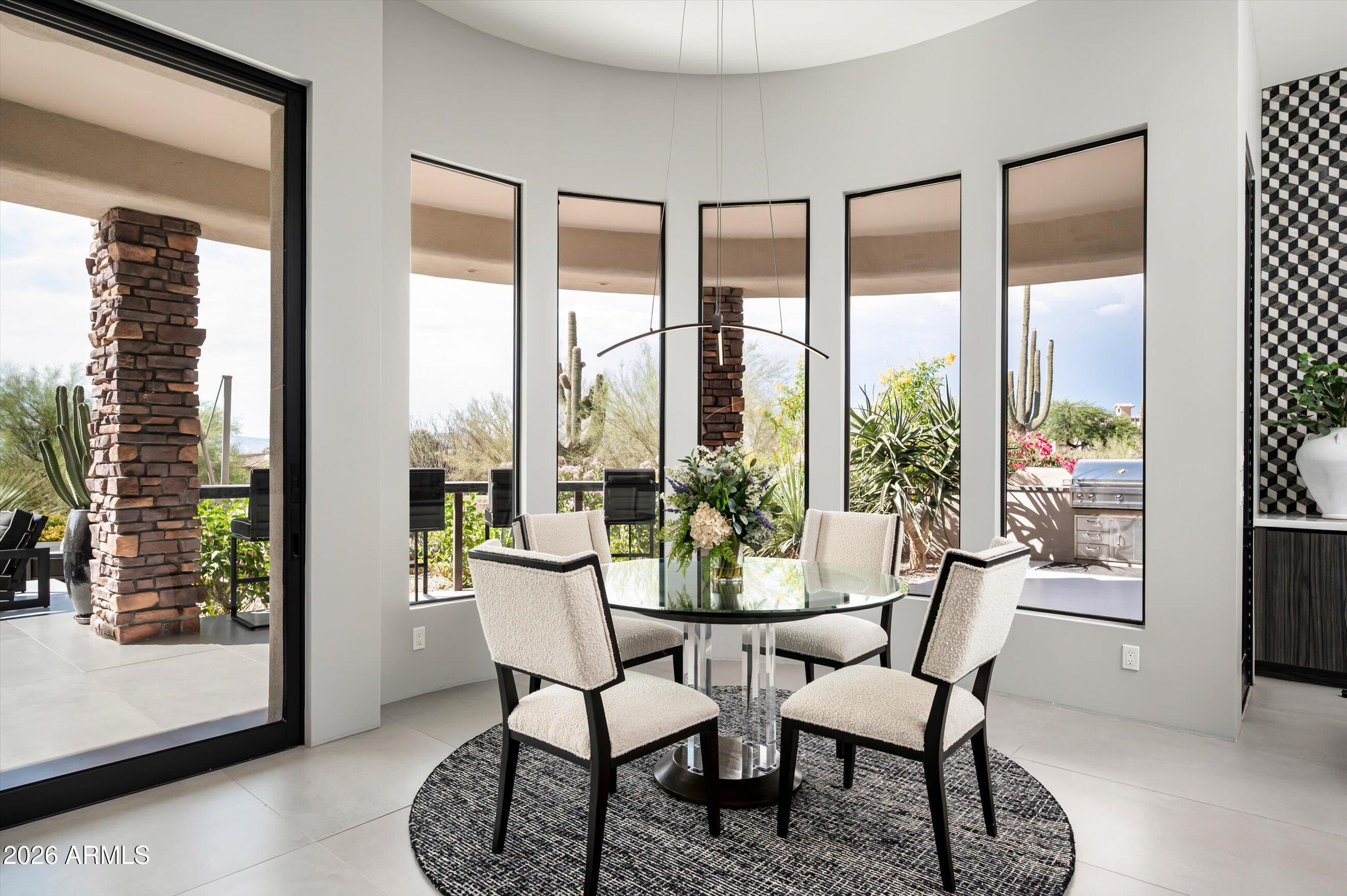ESTANCIA - Residential