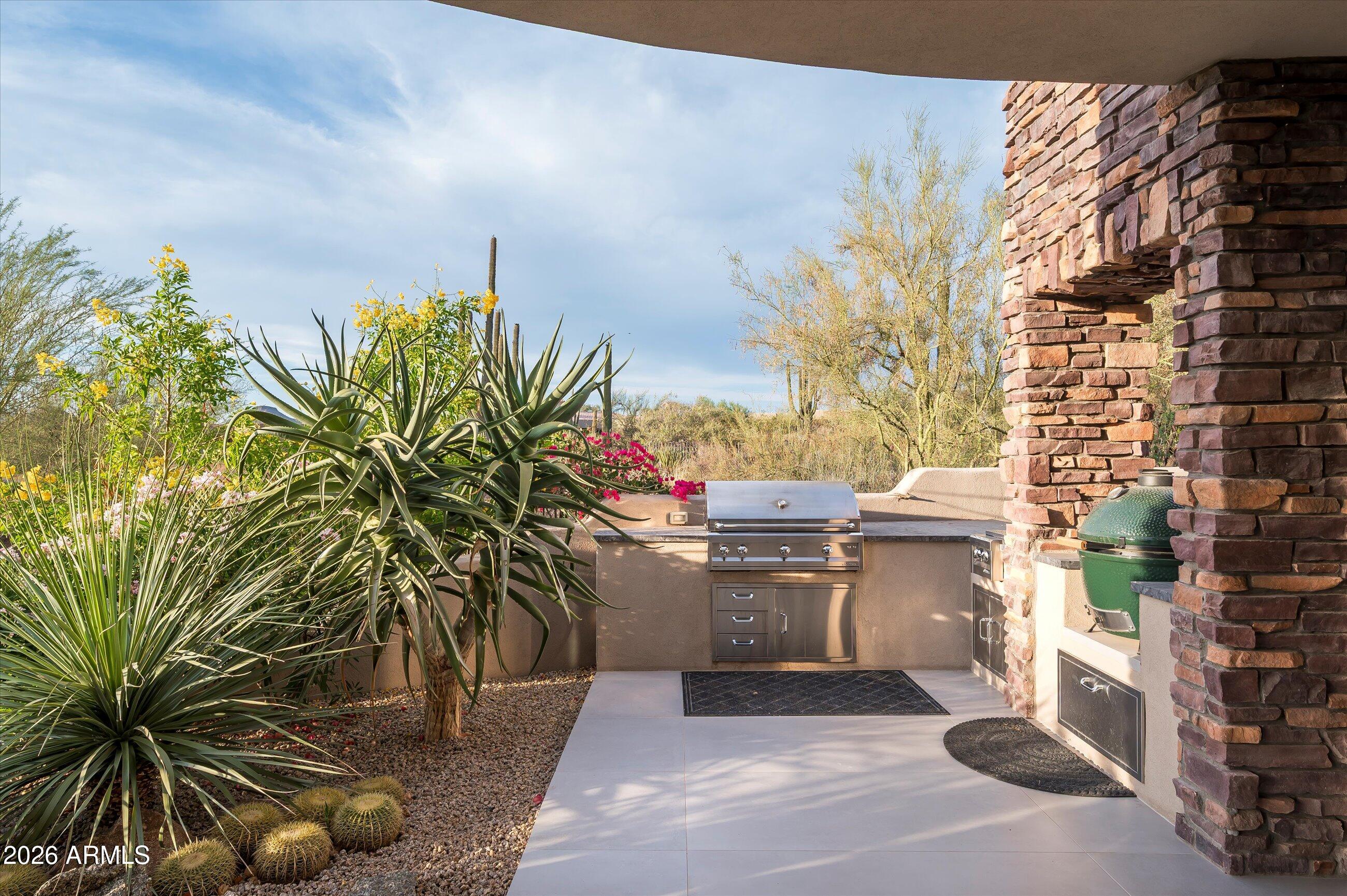 ESTANCIA - Residential