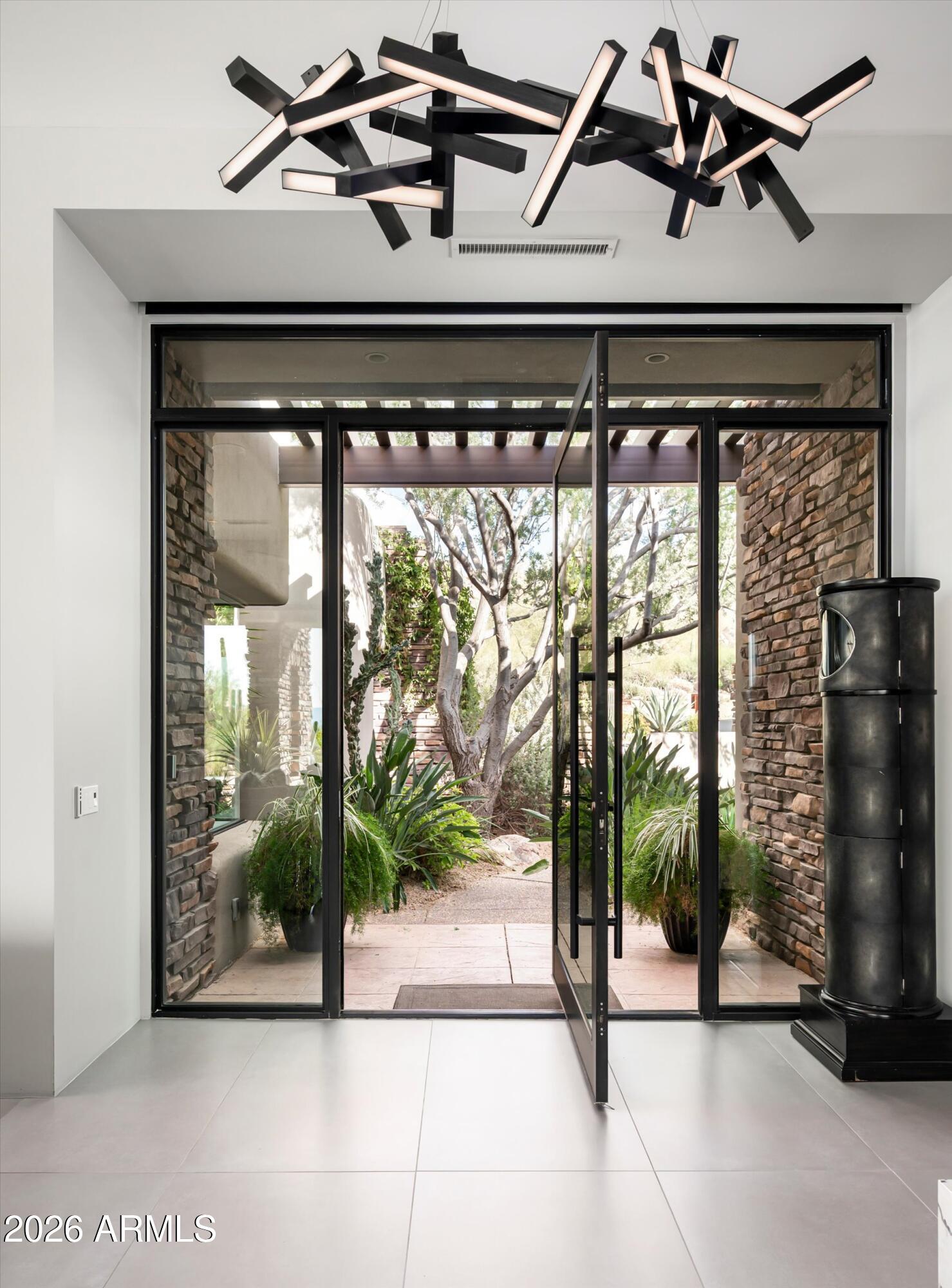 ESTANCIA - Residential