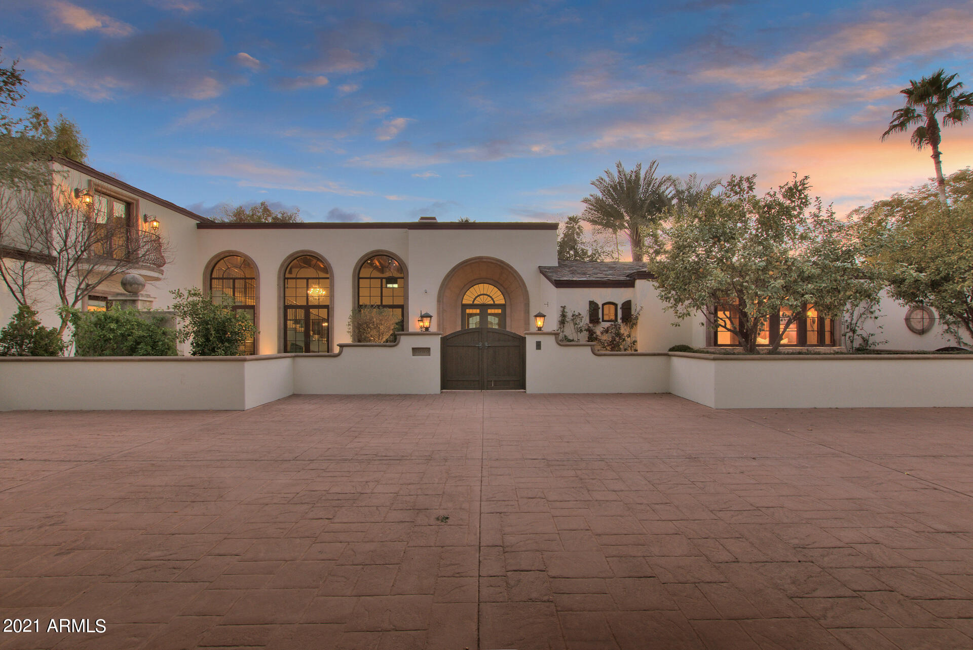 CAMELBACK COUNTRY CLUB ESTATES 5 LOT 109-133 - Residential
