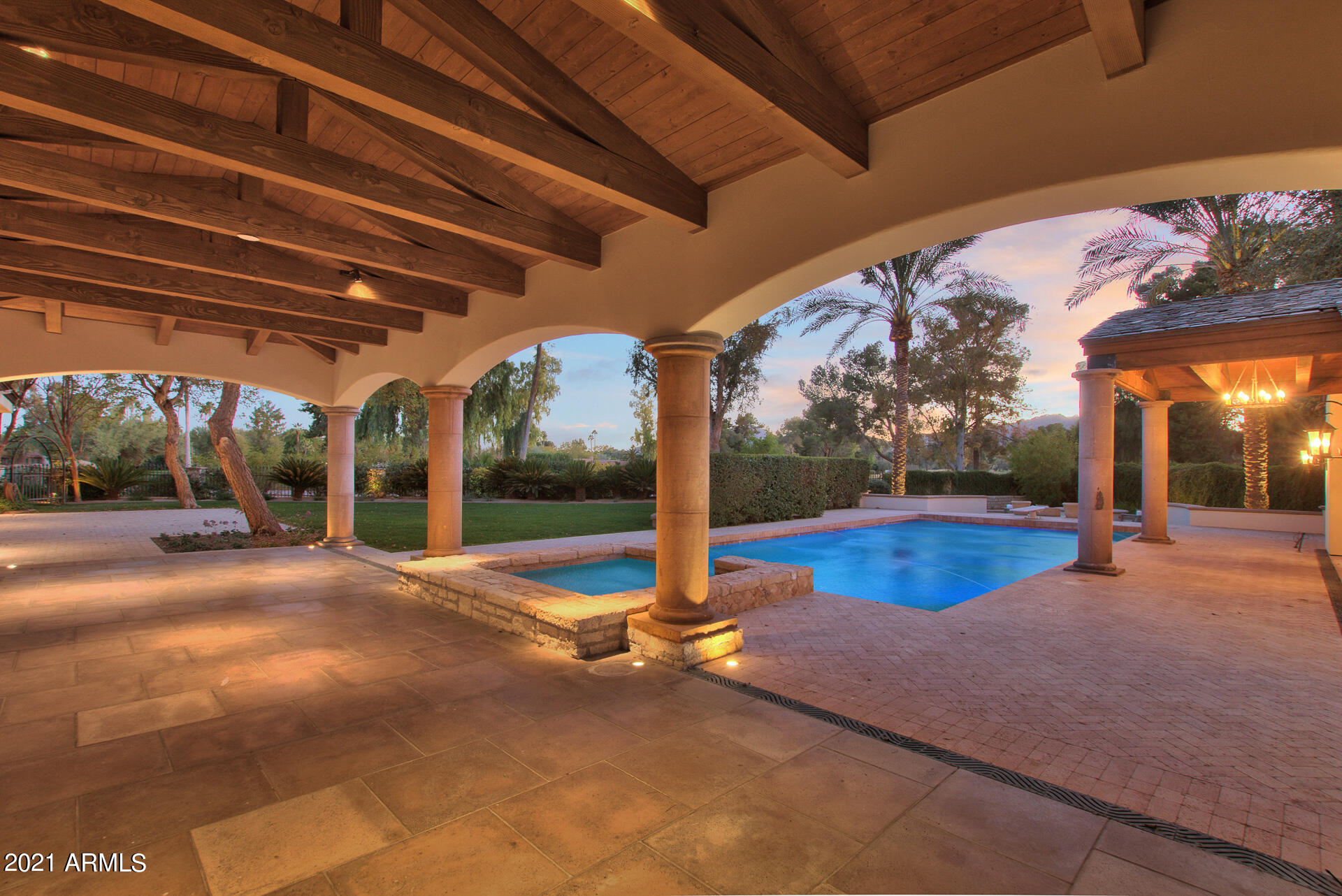 CAMELBACK COUNTRY CLUB ESTATES 5 LOT 109-133 - Residential