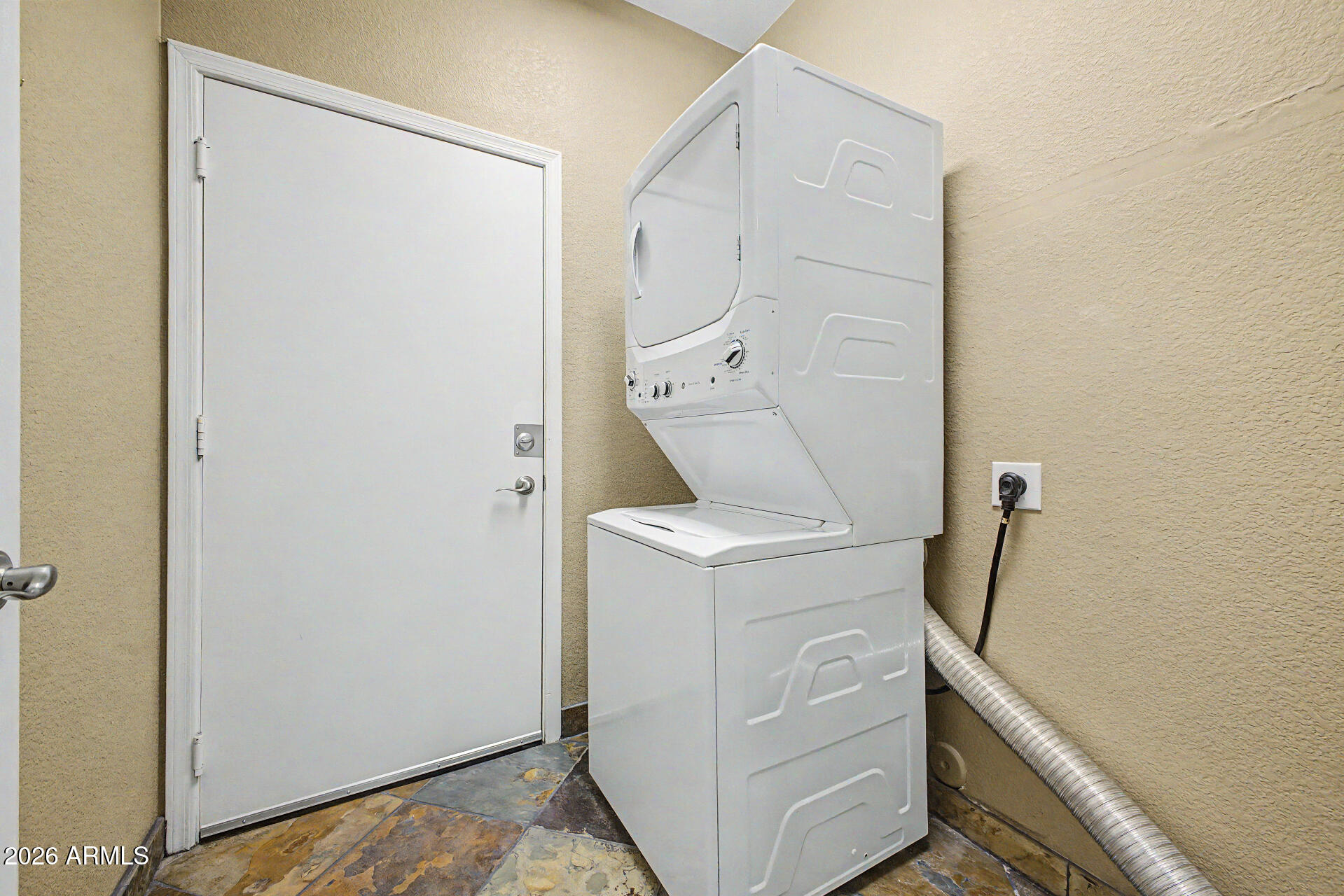 PERALTA TRAILS UNIT I - Residential