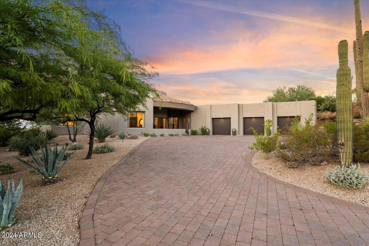 PINNACLE CANYON AT TROON NORTH UNIT 1 - Residential