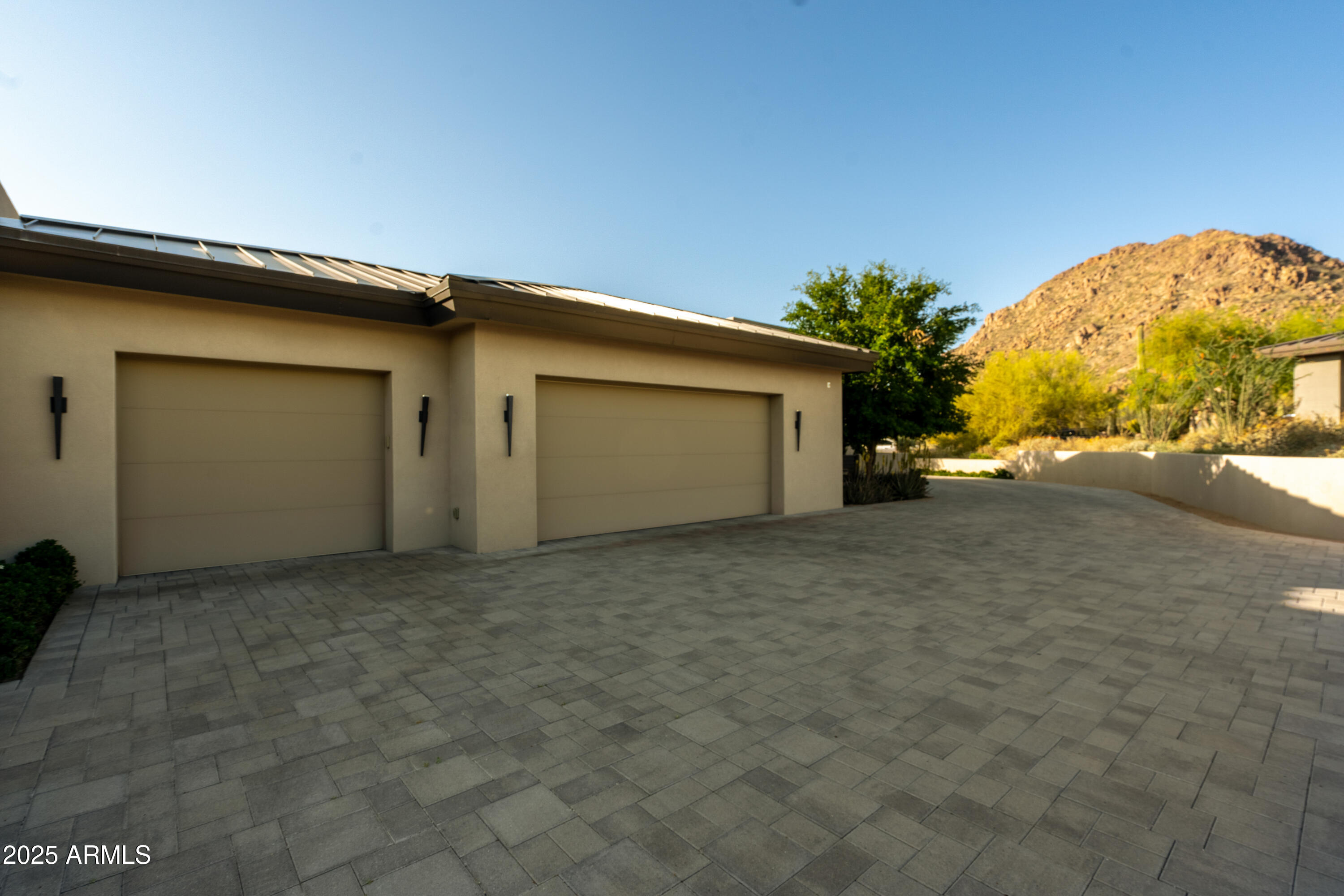 DESERT HIGHLANDS AREA A LOT 40-71 TR A PVT ST - Residential