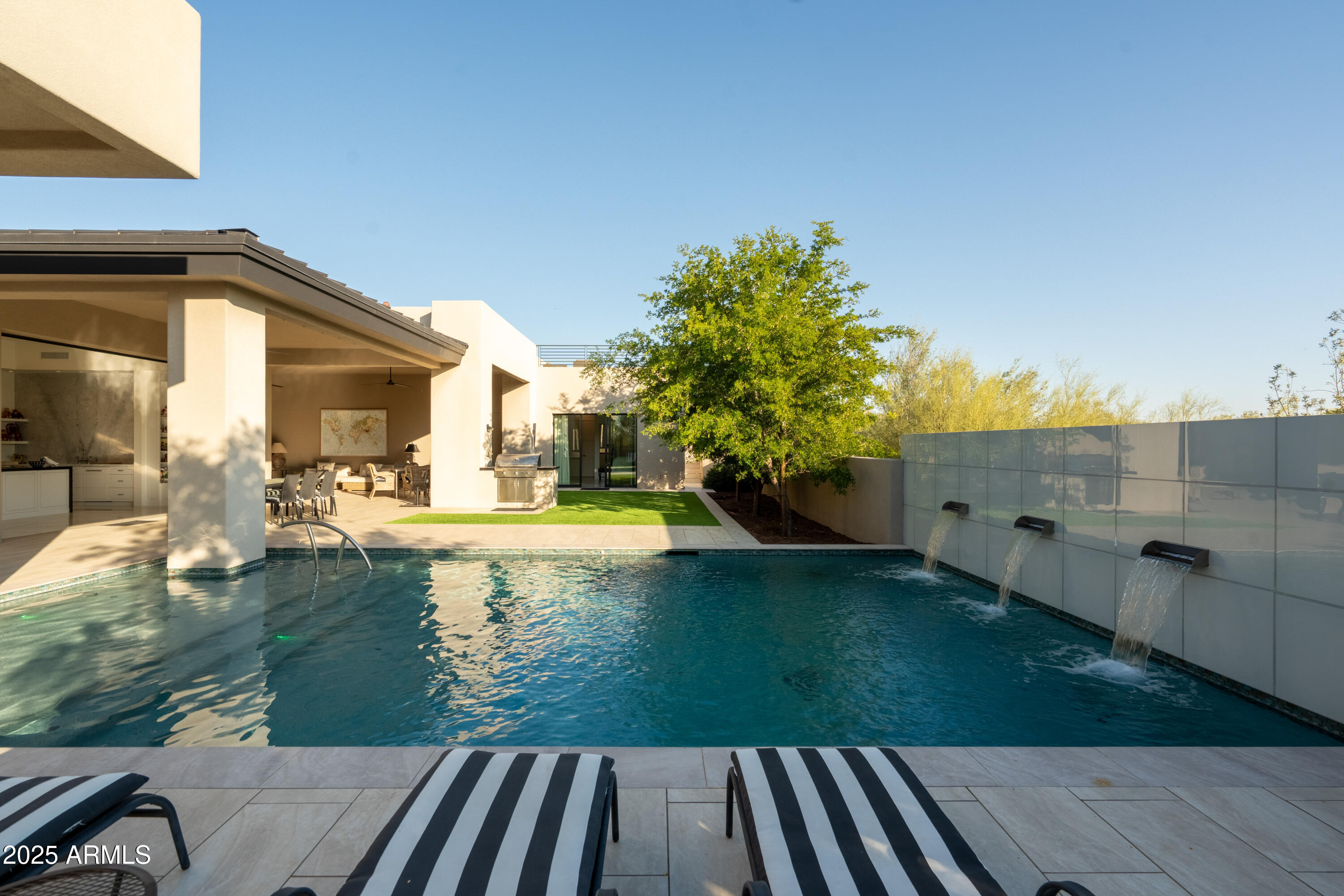 DESERT HIGHLANDS AREA A LOT 40-71 TR A PVT ST - Residential