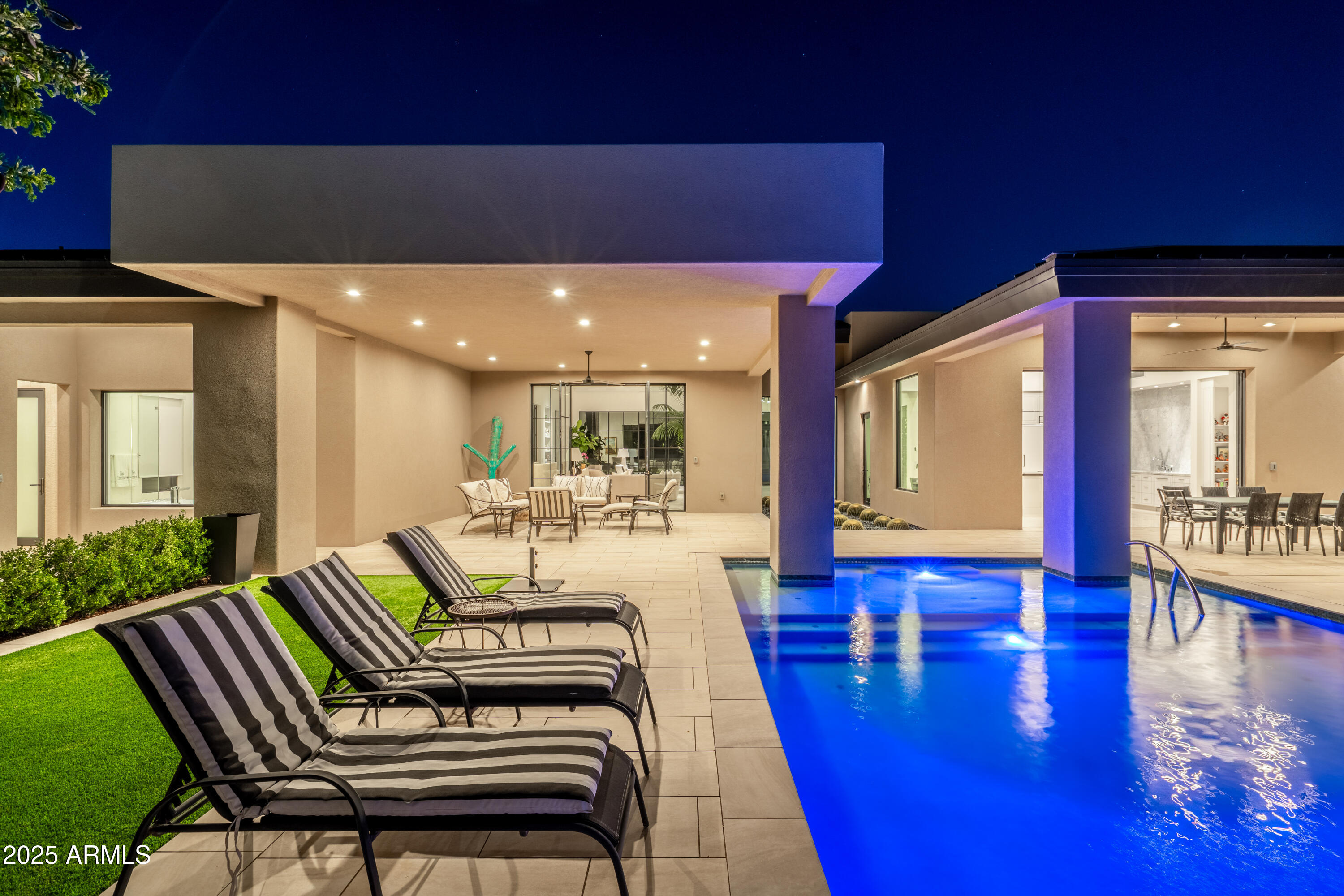 DESERT HIGHLANDS AREA A LOT 40-71 TR A PVT ST - Residential