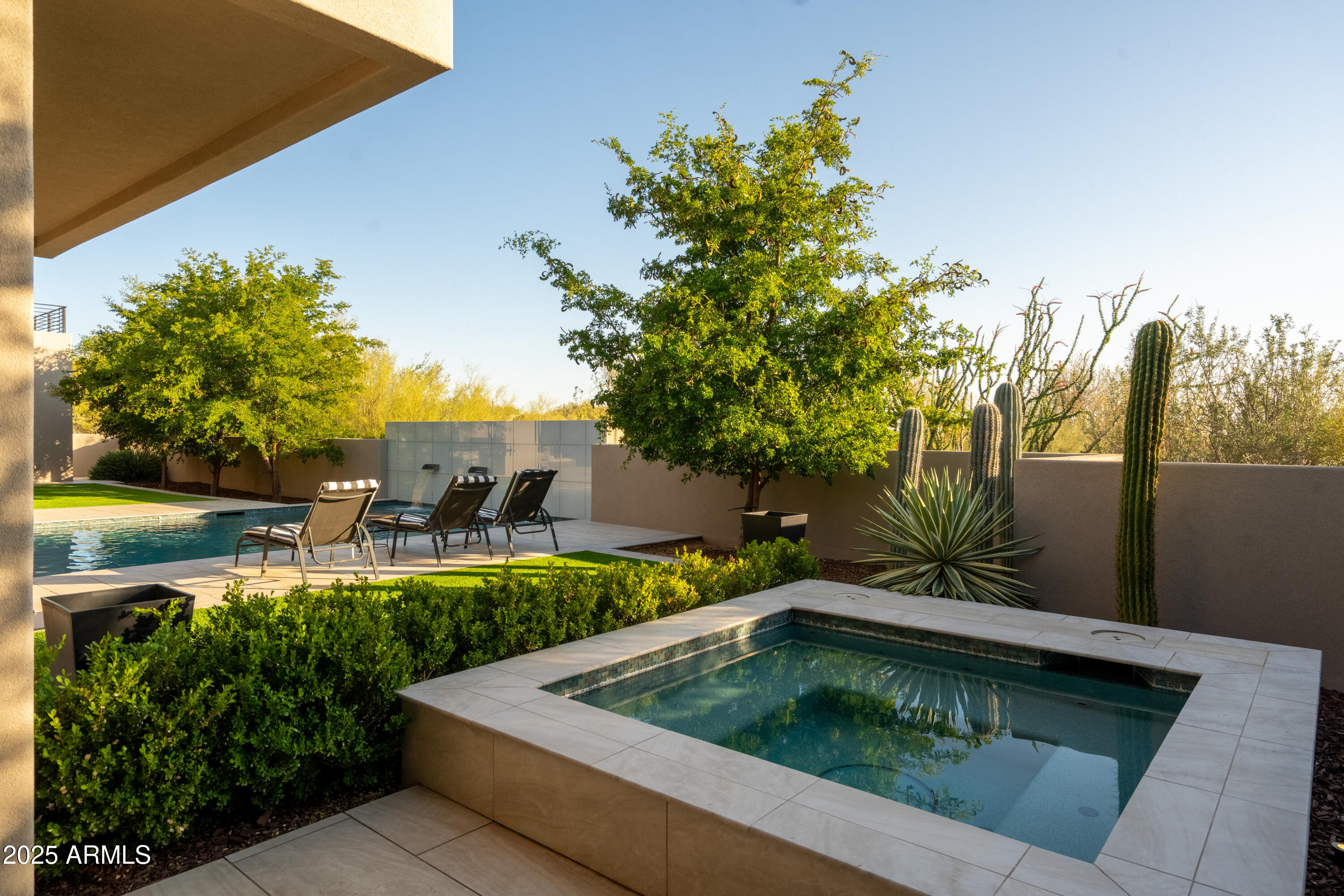 DESERT HIGHLANDS AREA A LOT 40-71 TR A PVT ST - Residential